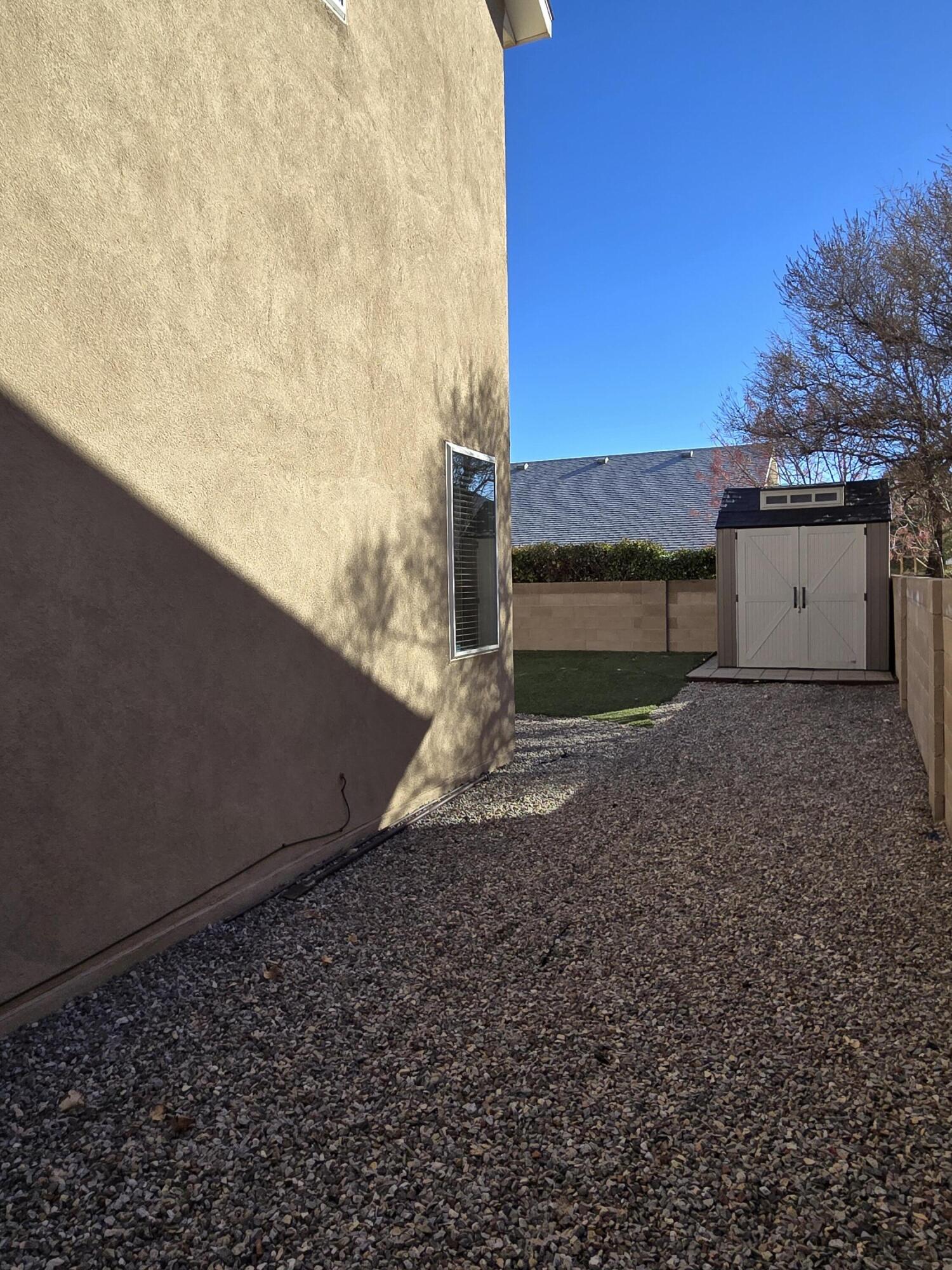 2122 N ENSENADA Circle SE