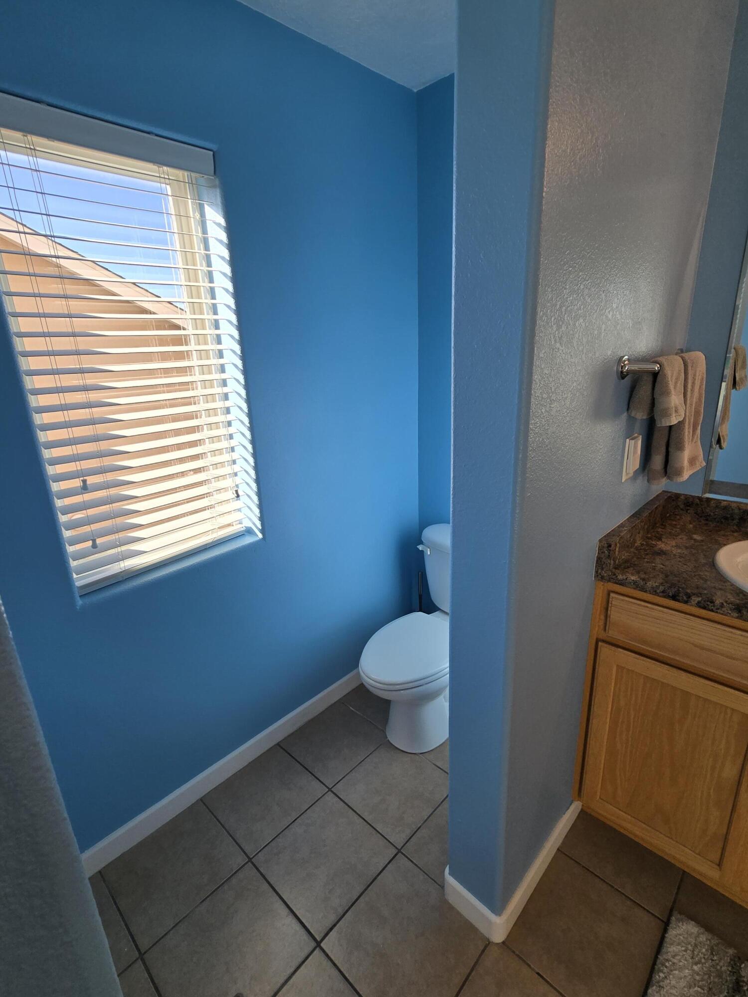 2122 N ENSENADA Circle SE
