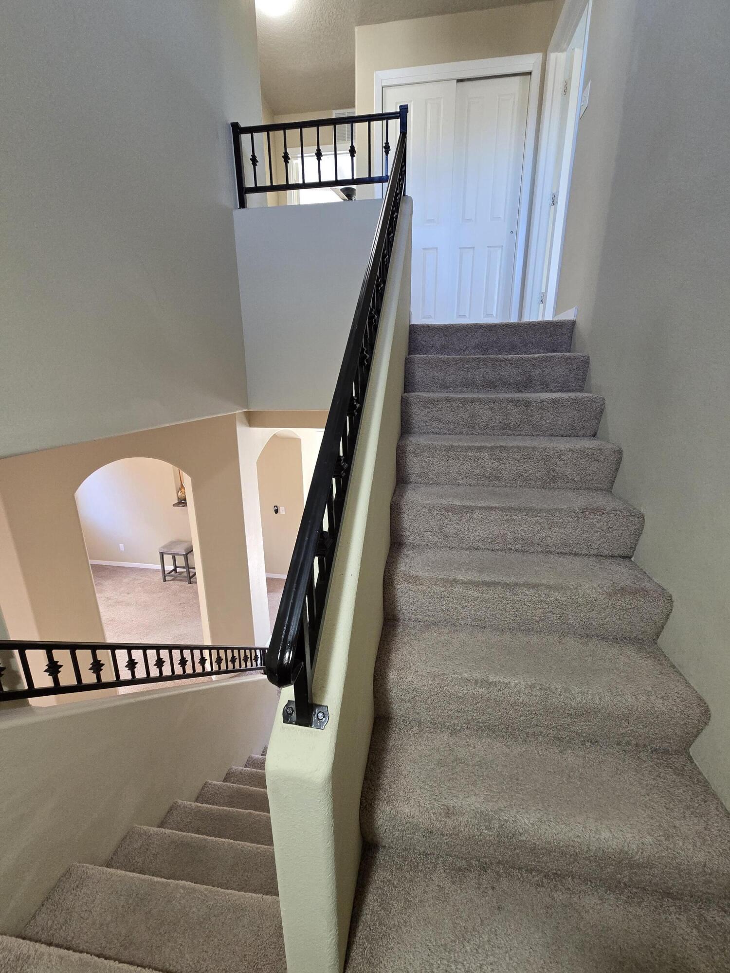 2122 N ENSENADA Circle SE