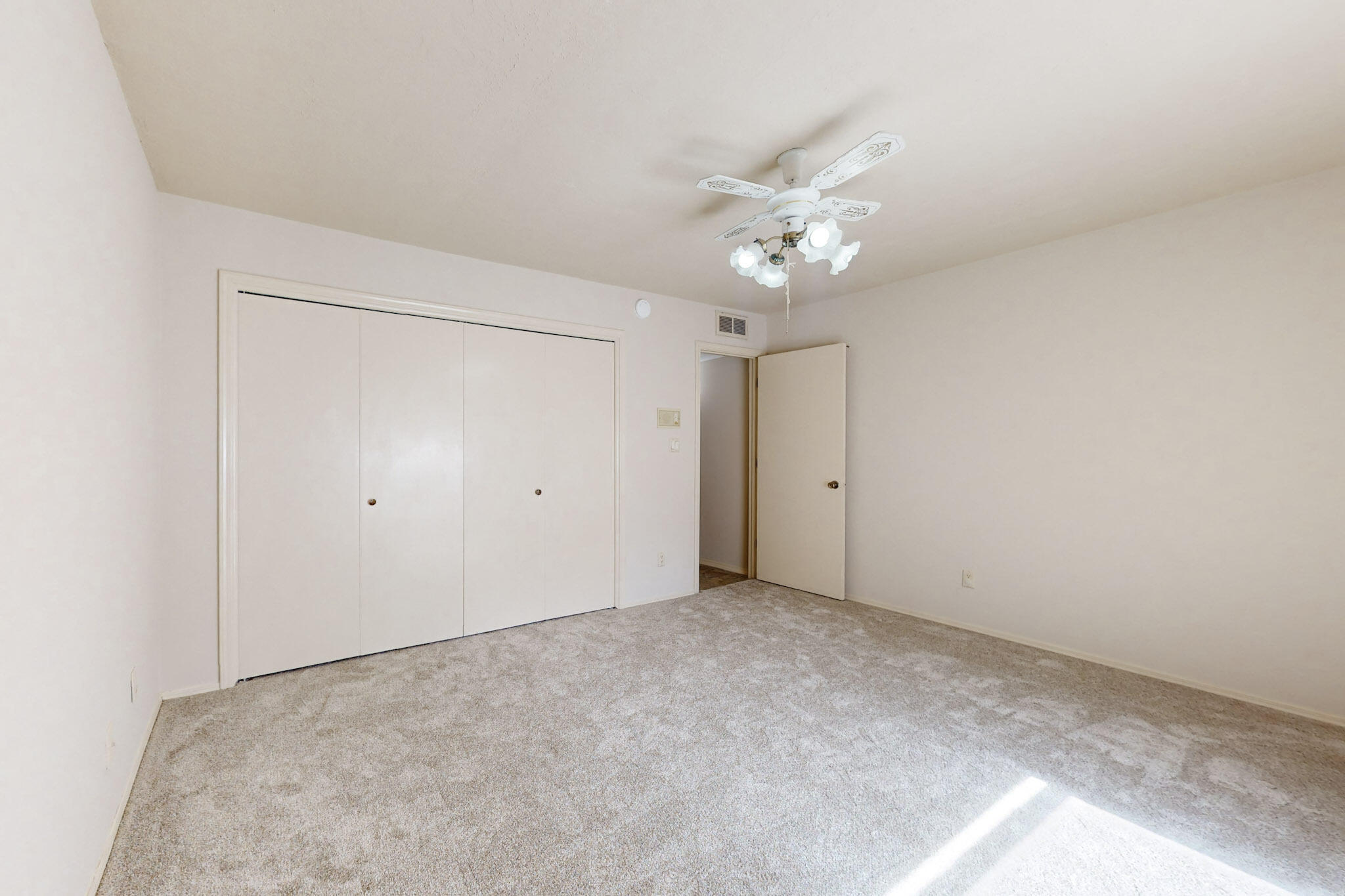 1103 BERNALILLO Place