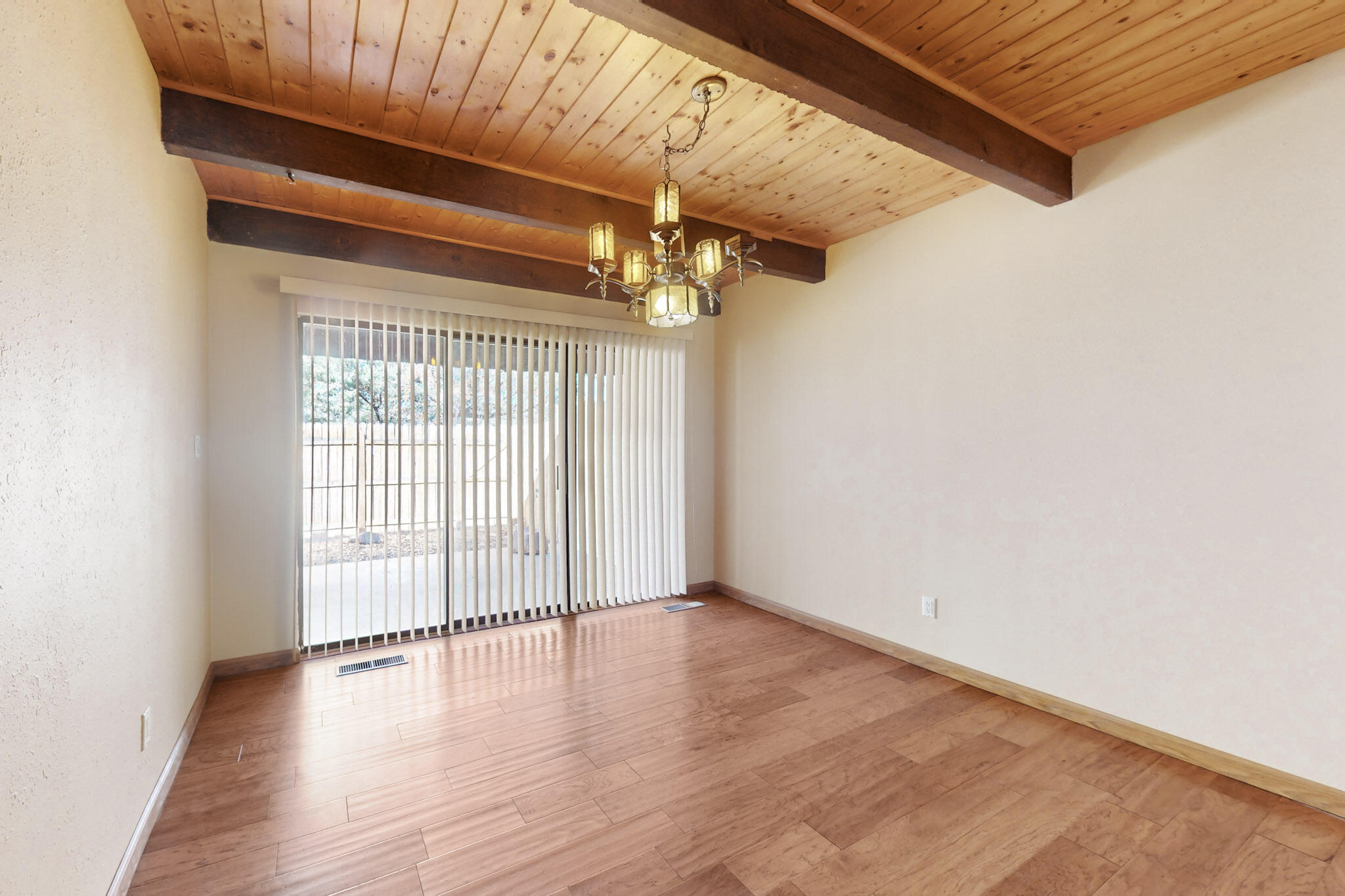 1103 BERNALILLO Place