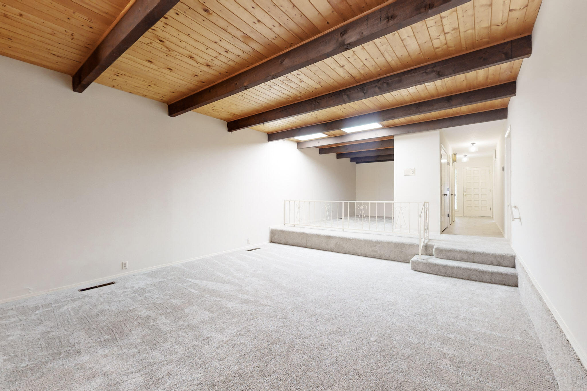 1103 BERNALILLO Place