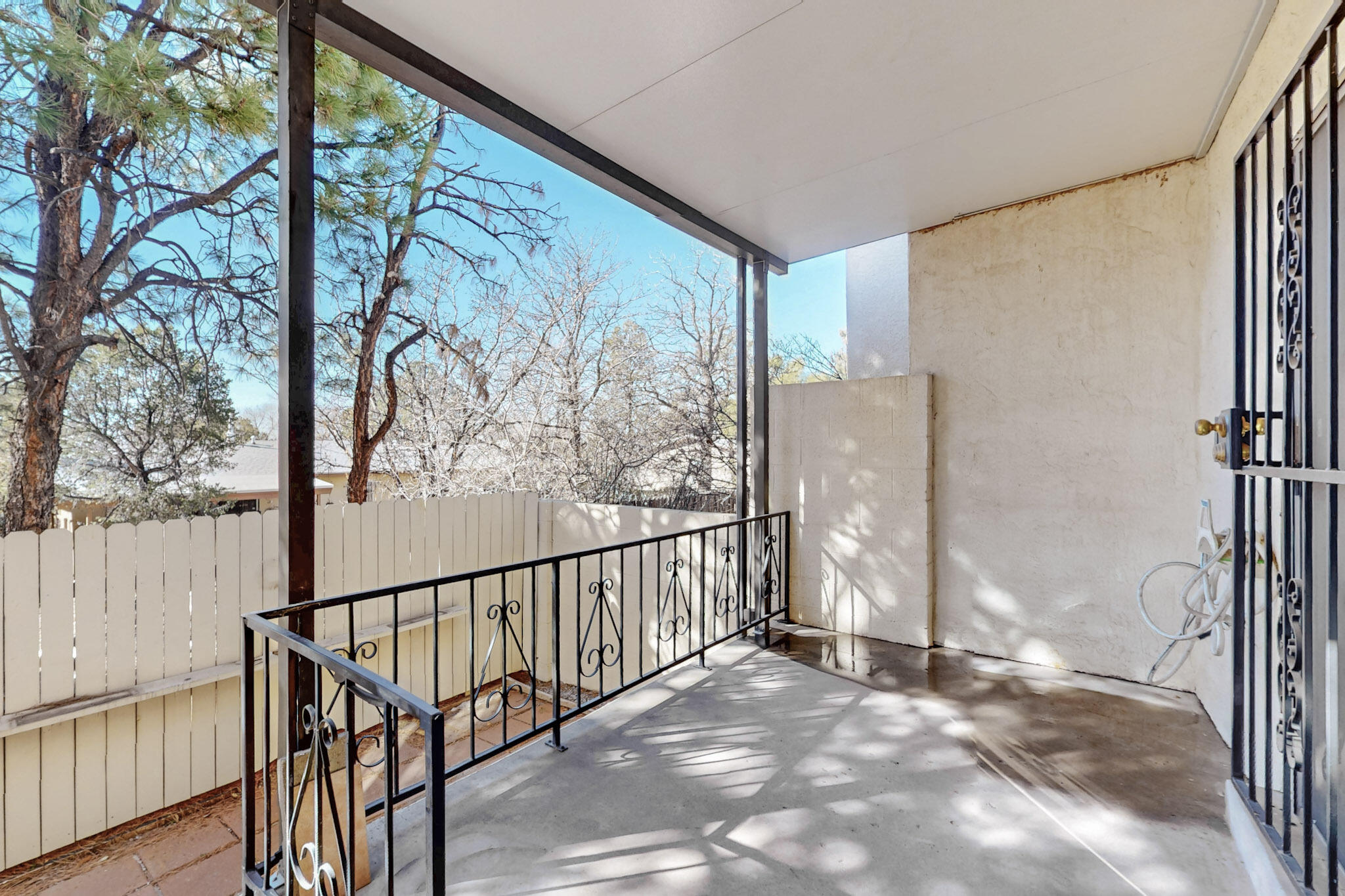 1933 CHANDELLE Loop NE