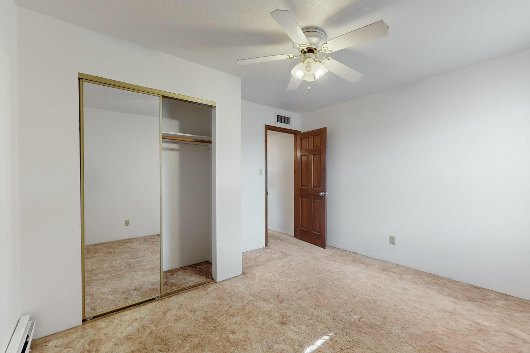 921 RomaDora Lane