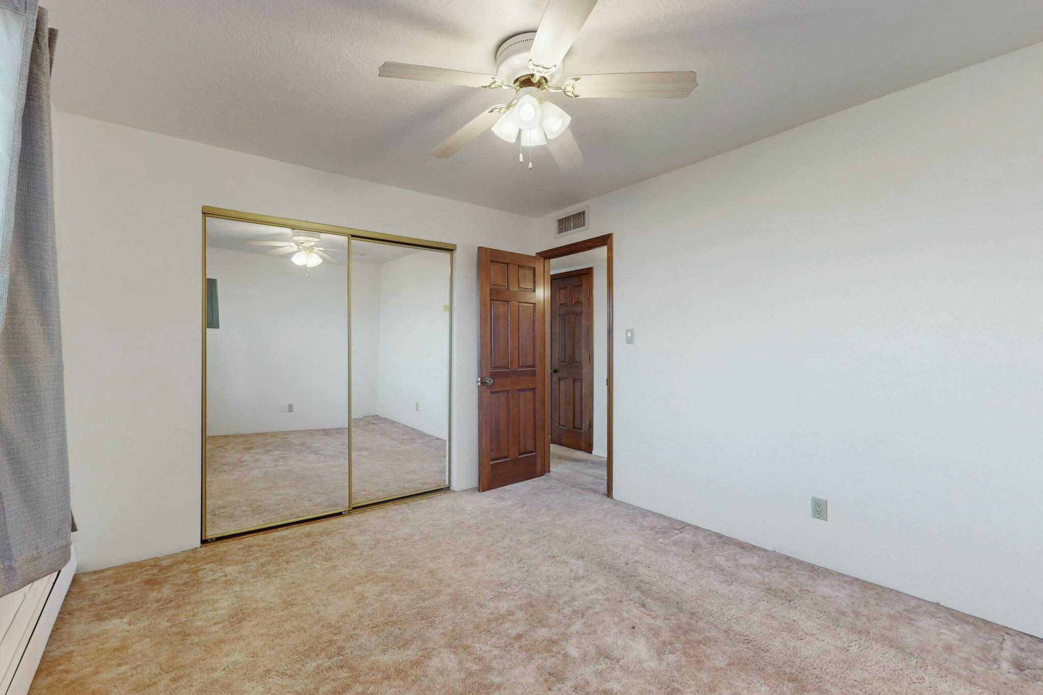 921 RomaDora Lane