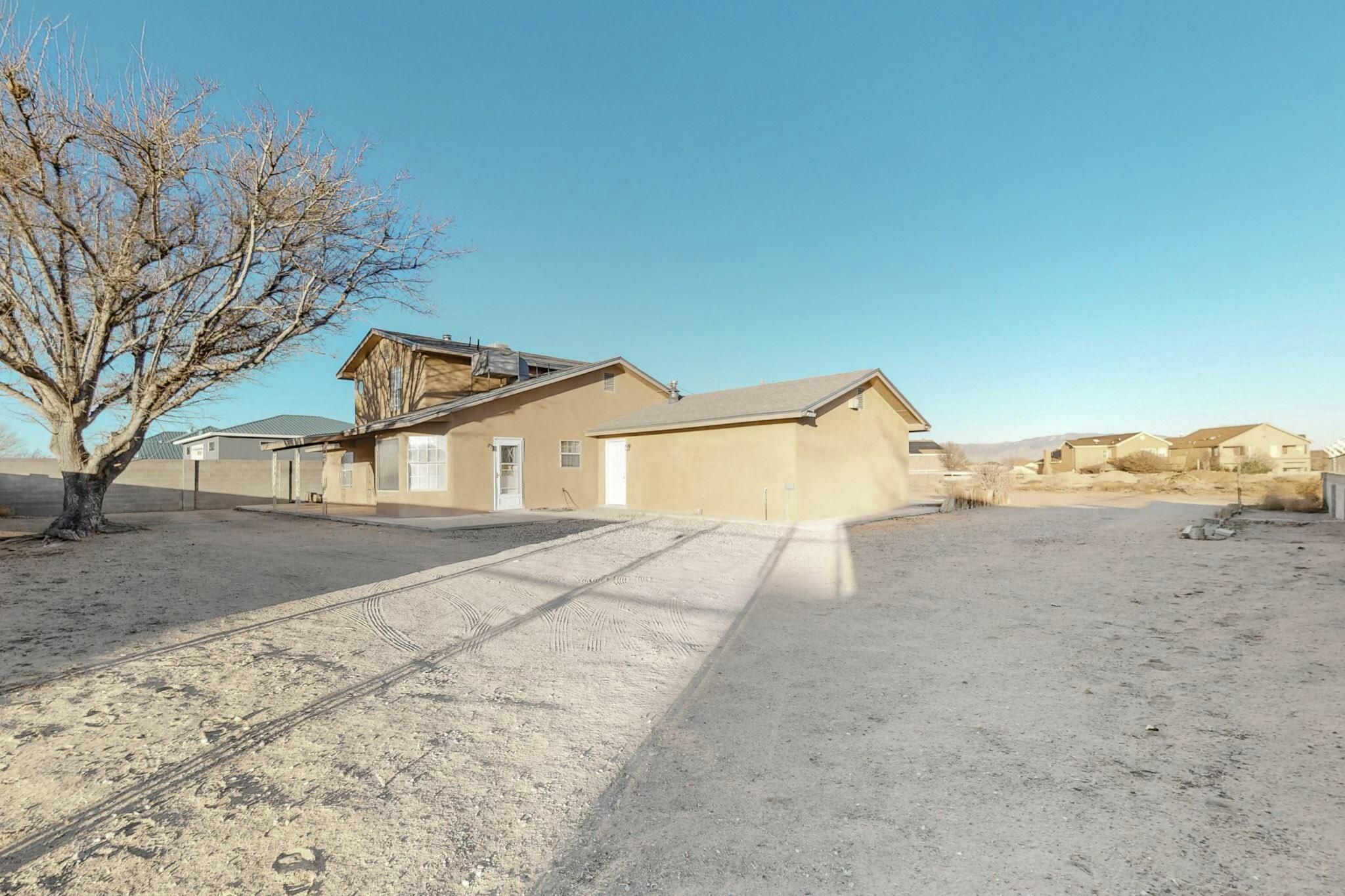 921 RomaDora Lane