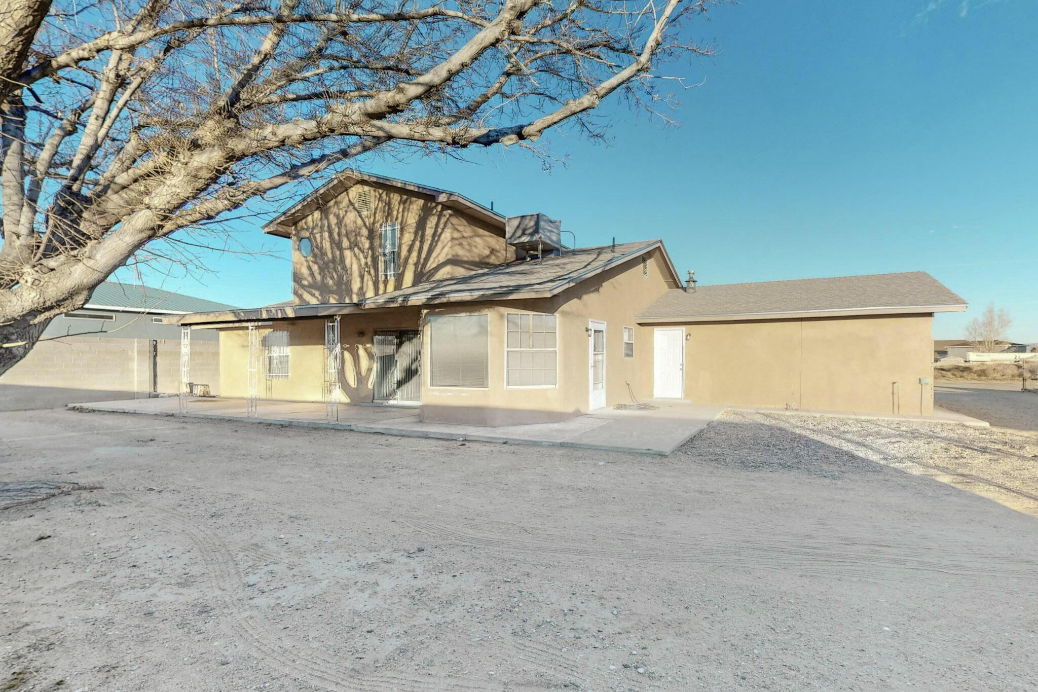 921 RomaDora Lane