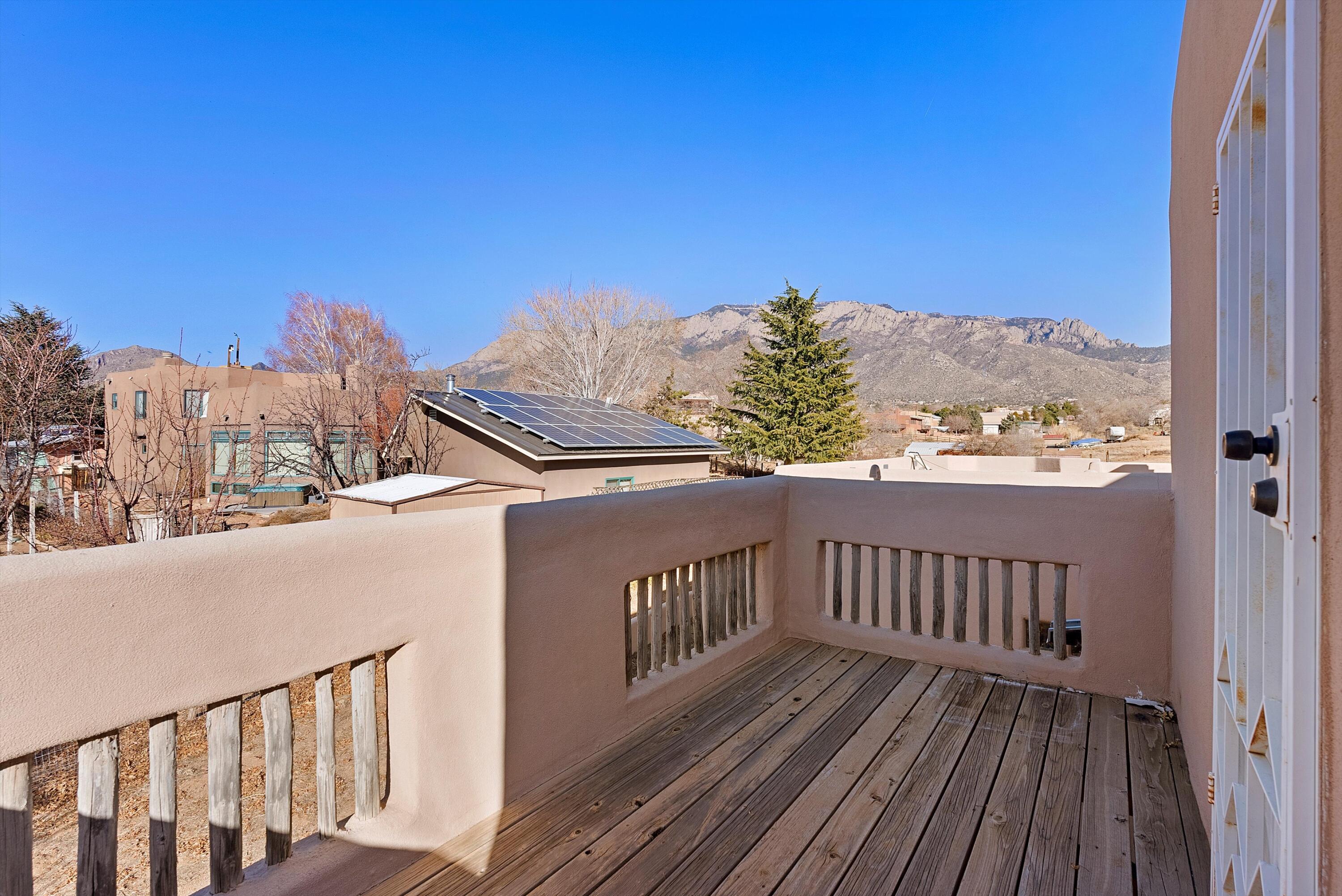 11211 OAKLAND Avenue NE