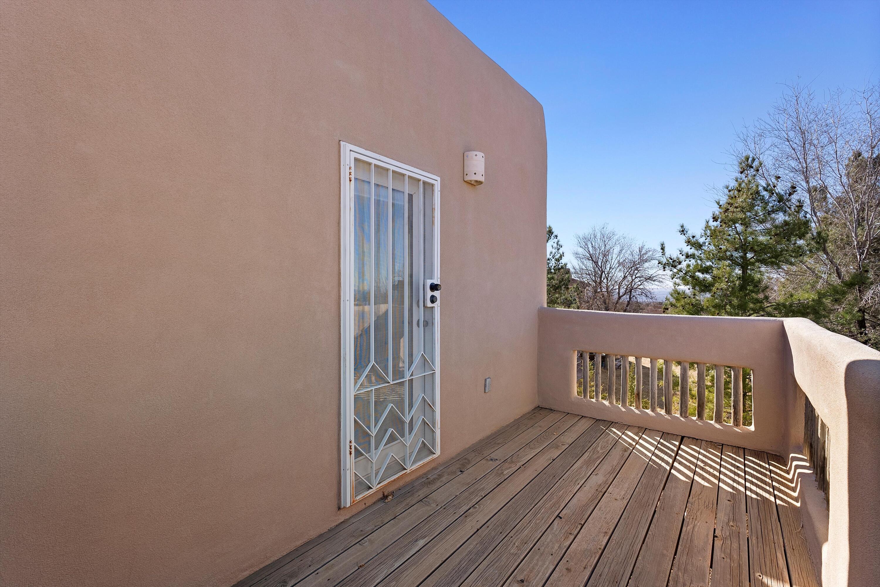 11211 OAKLAND Avenue NE