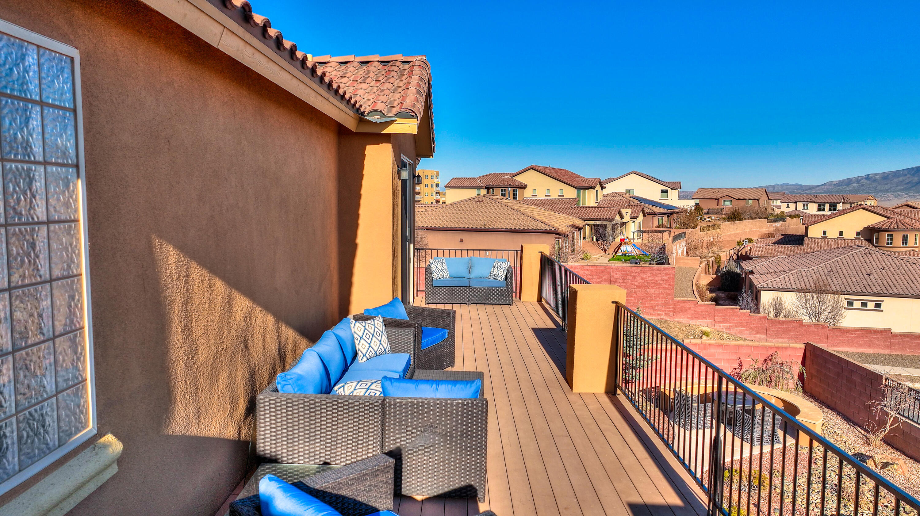 848 MESA ROJA Trail NE