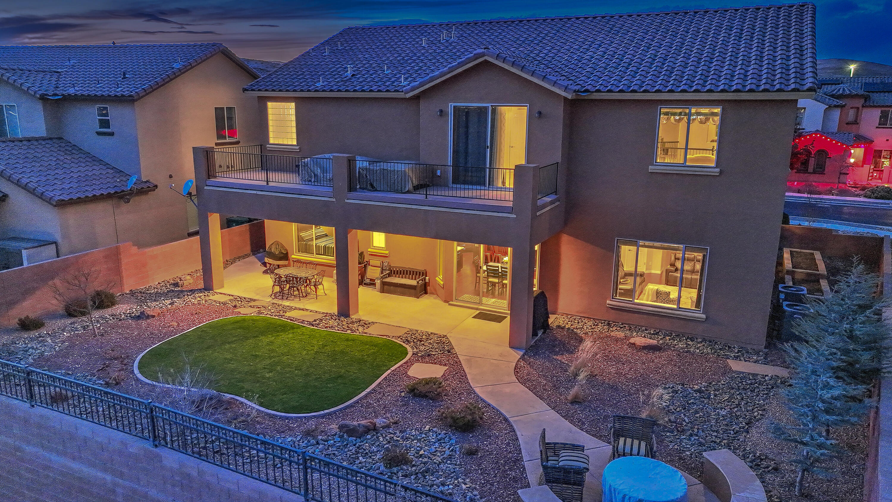 848 MESA ROJA Trail NE