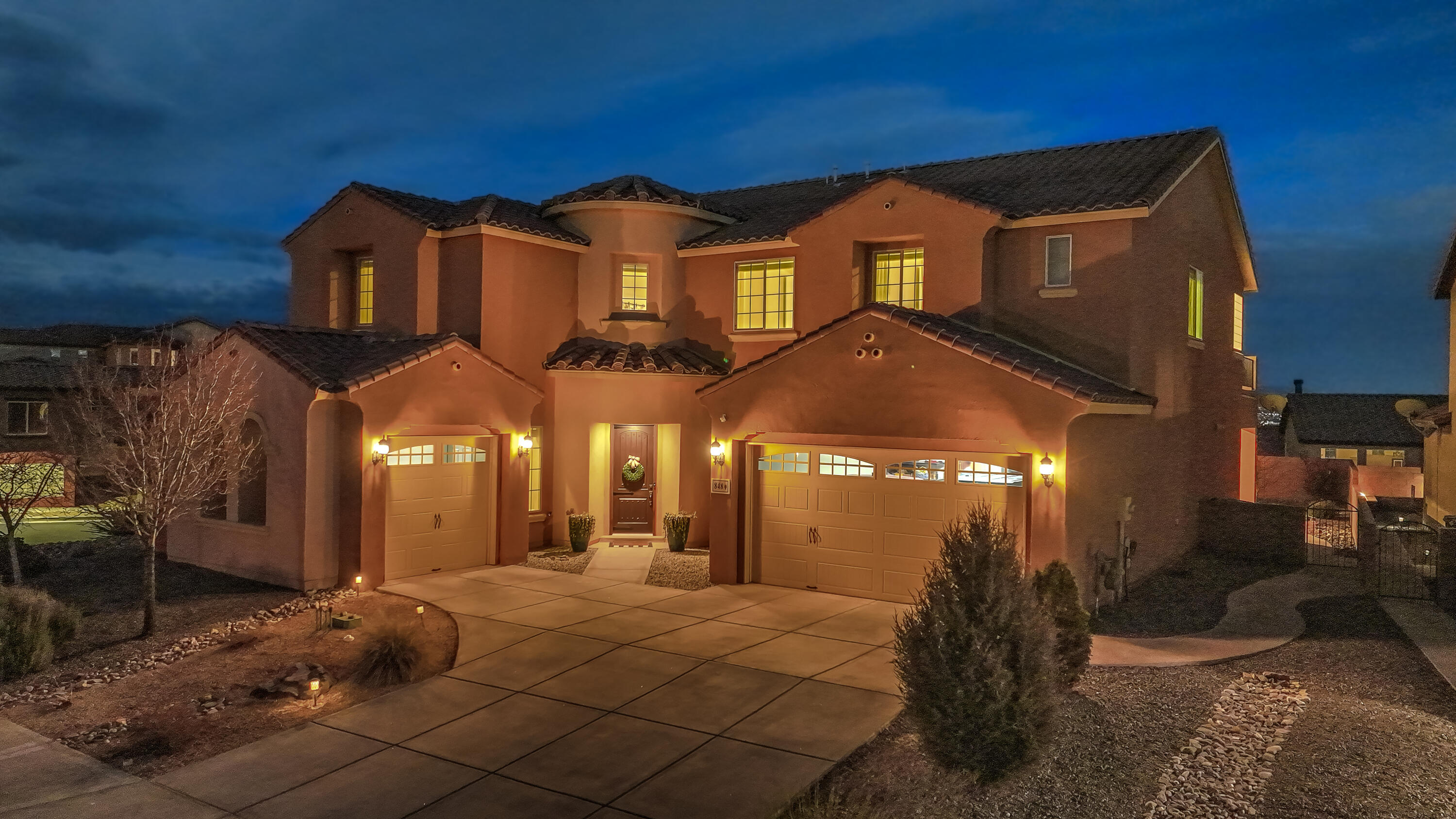848 MESA ROJA Trail NE