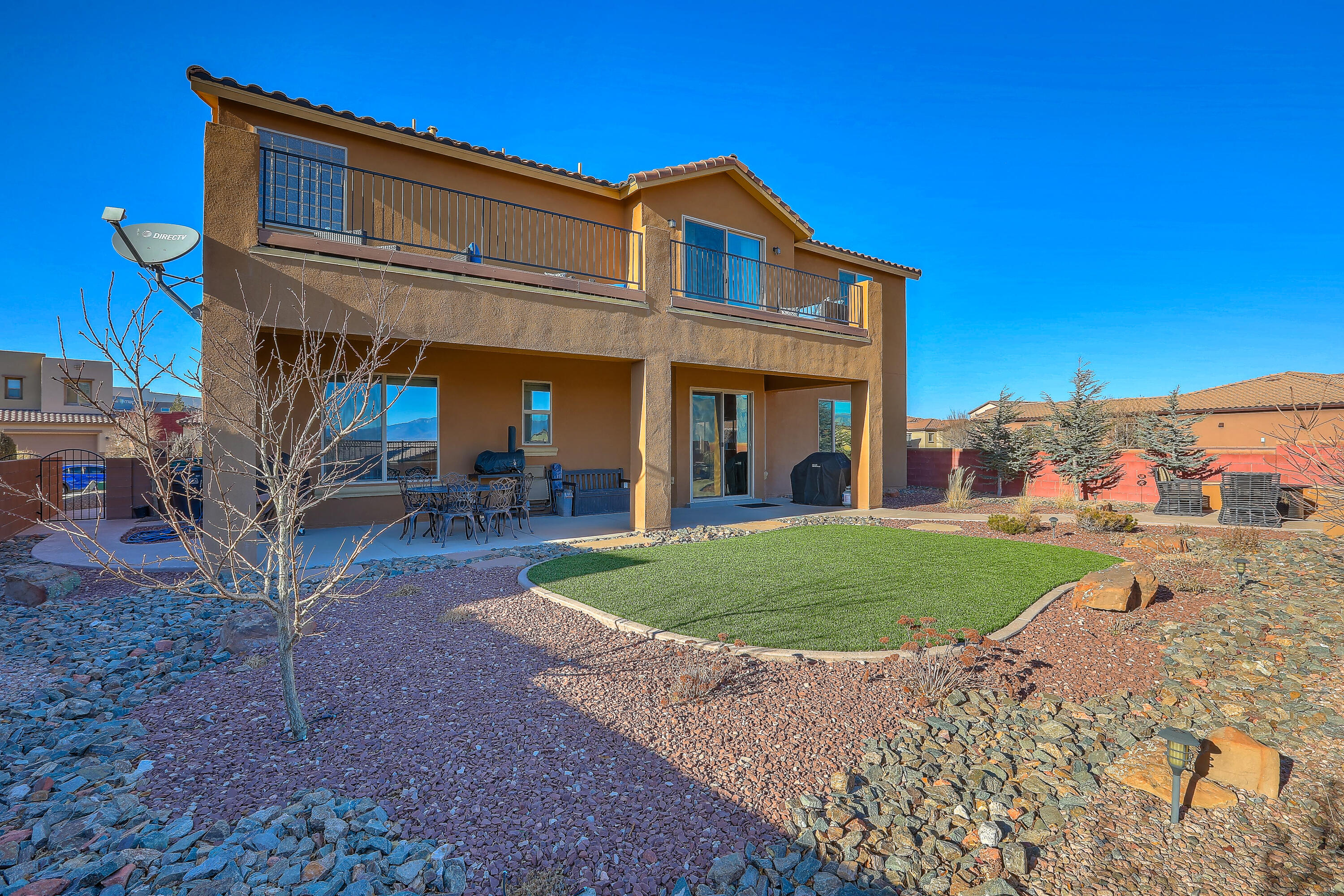 848 MESA ROJA Trail NE