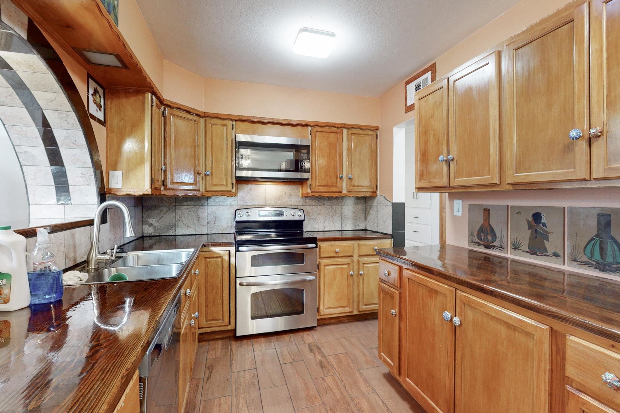 1125 PALISADES Drive NW