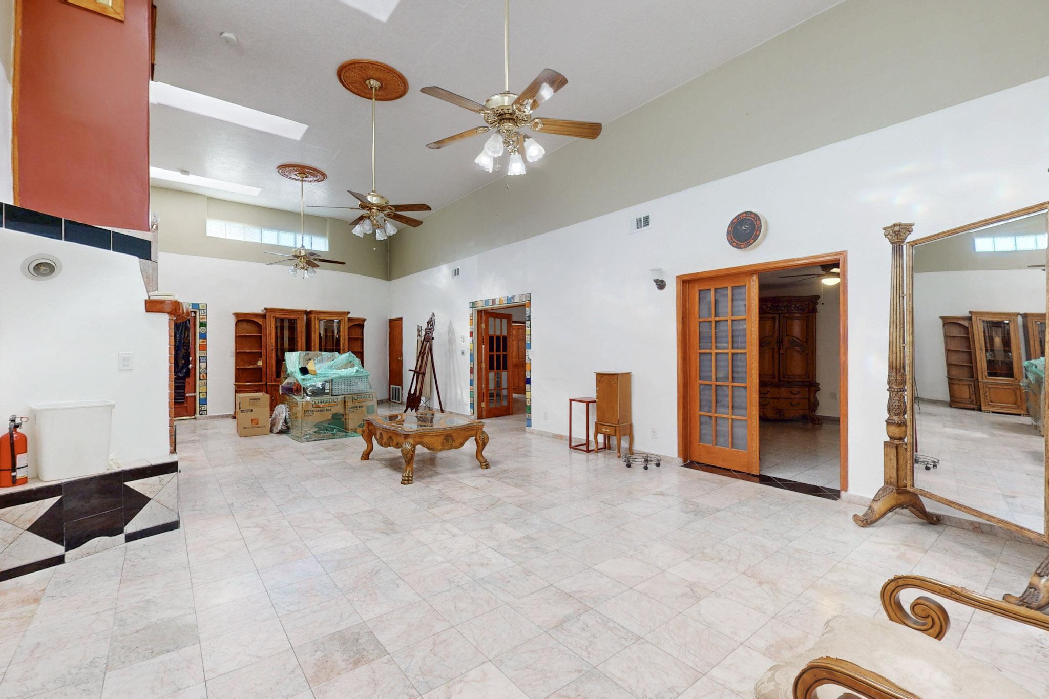 1125 PALISADES Drive NW
