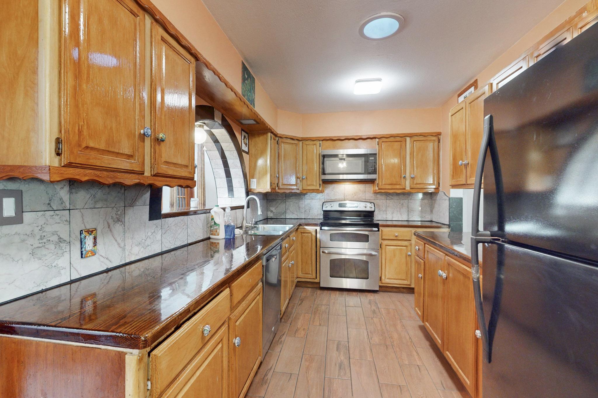 1125 PALISADES Drive NW