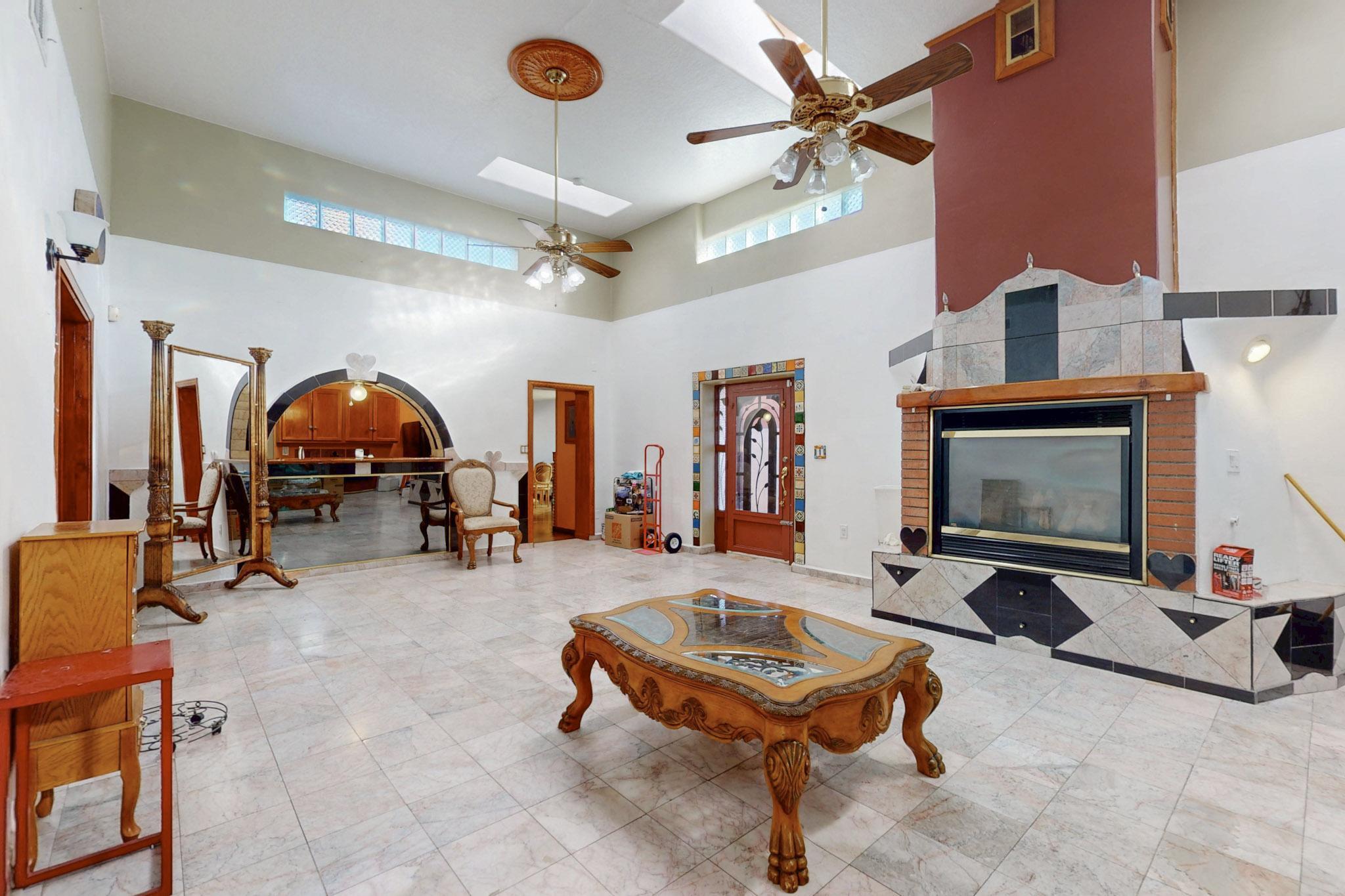 1125 PALISADES Drive NW