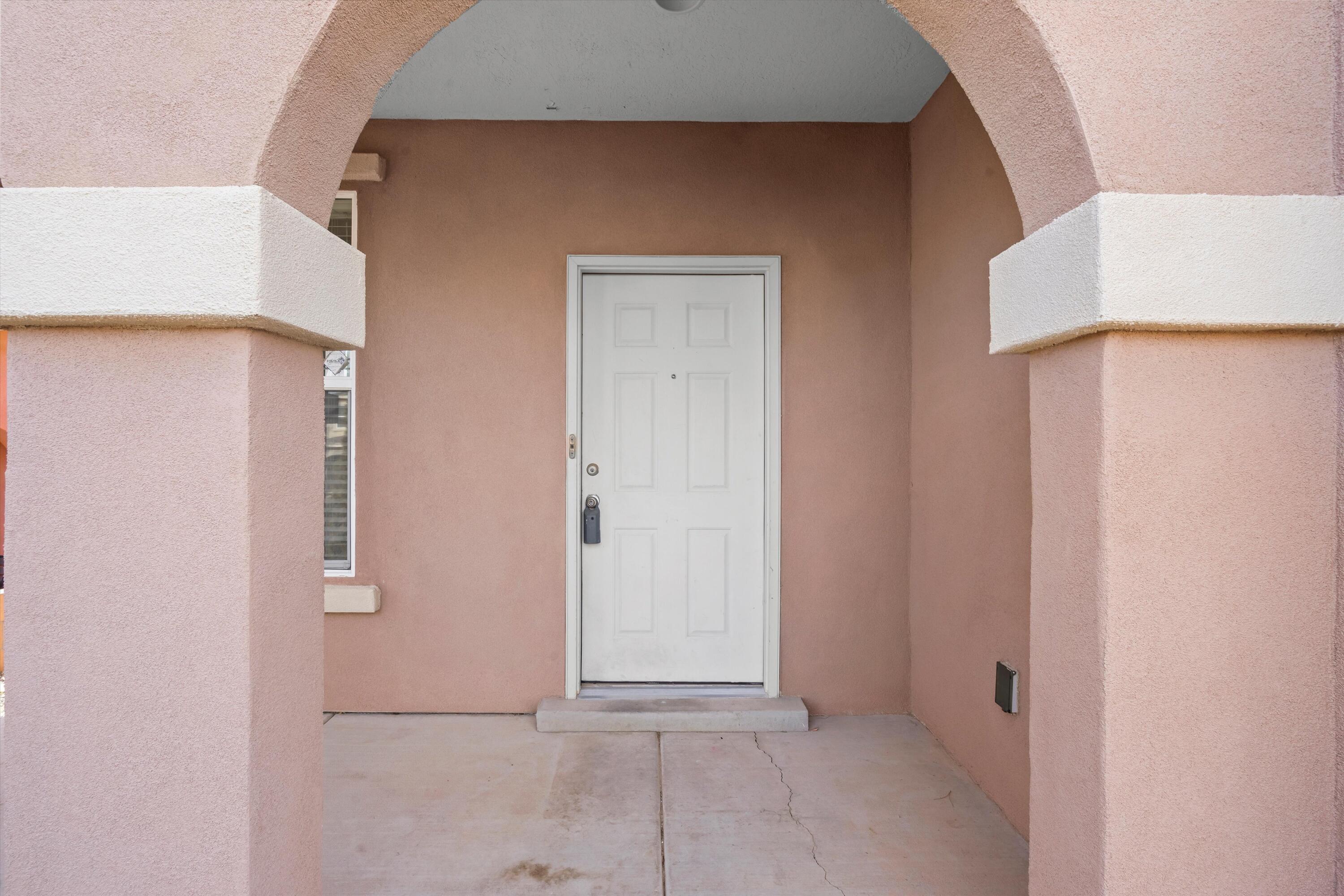 3610 BUCKSKIN Loop NE