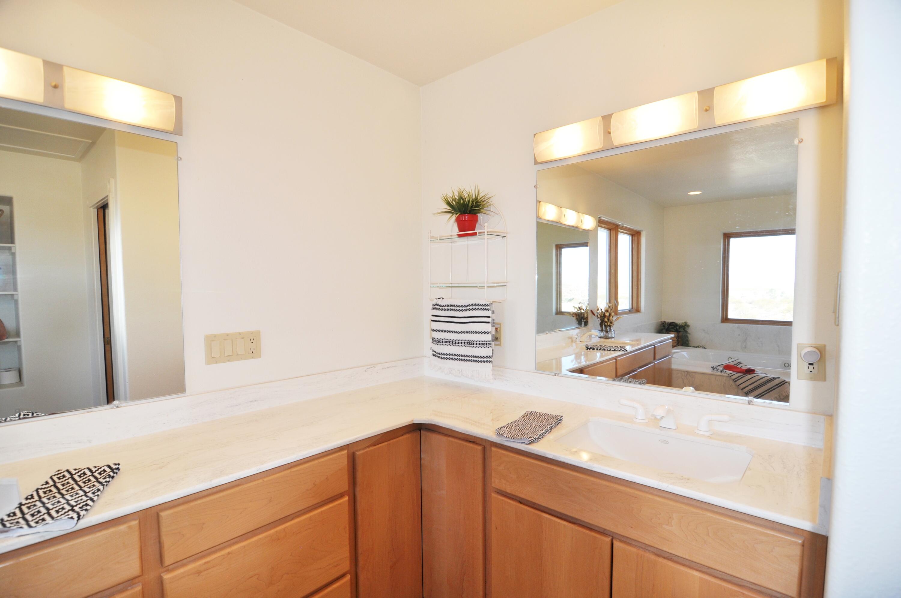 1307 Hilton Place