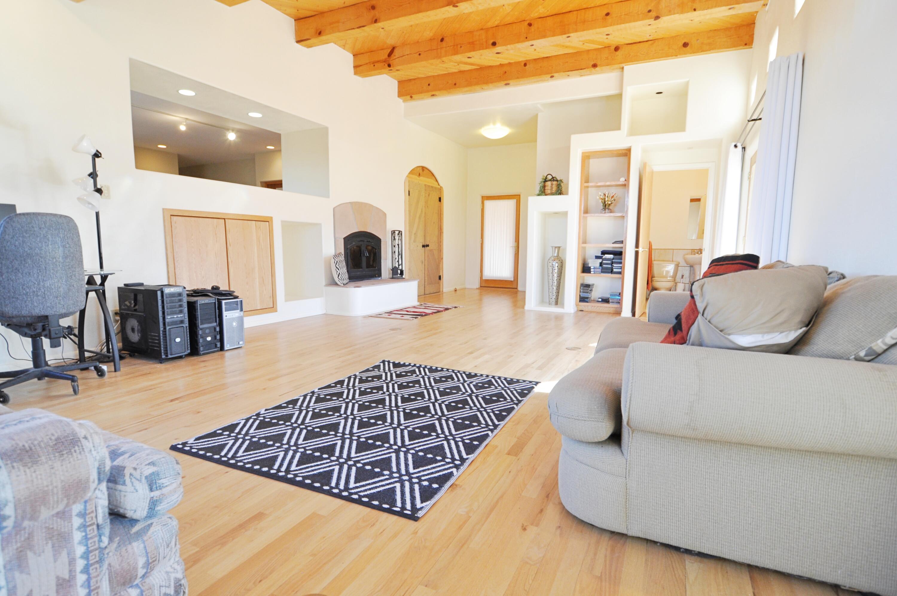 1307 Hilton Place