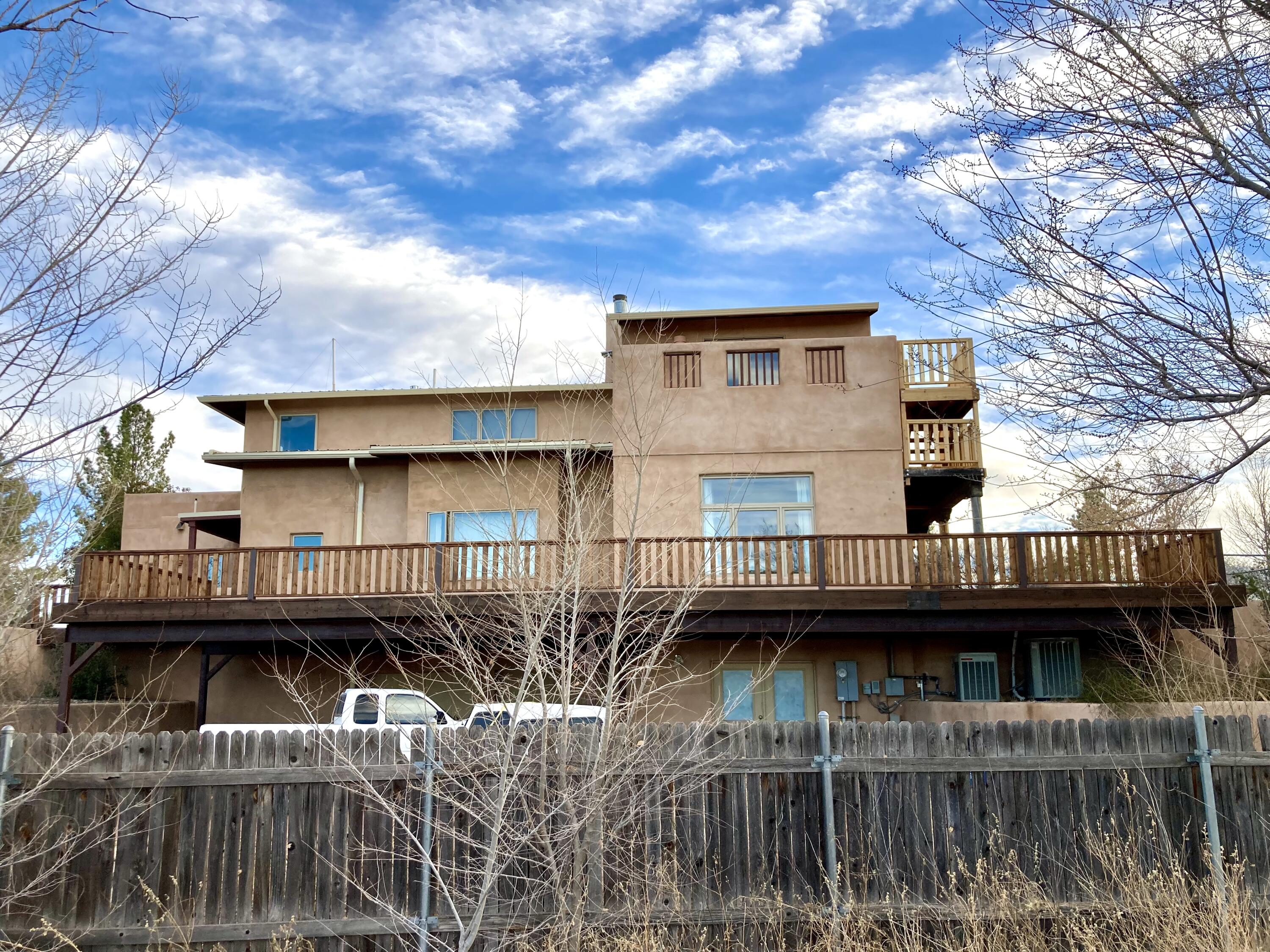 1307 Hilton Place