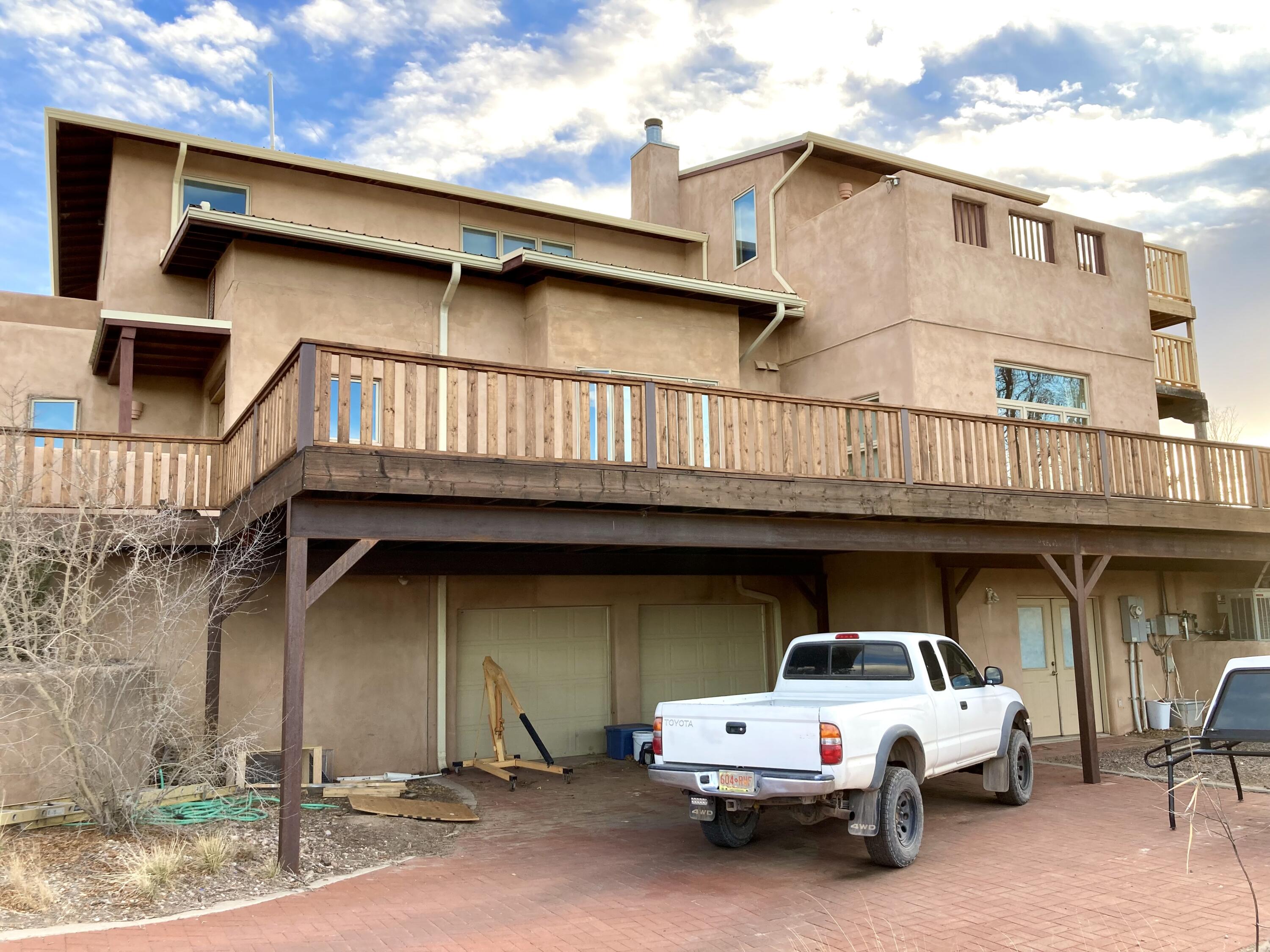 1307 Hilton Place