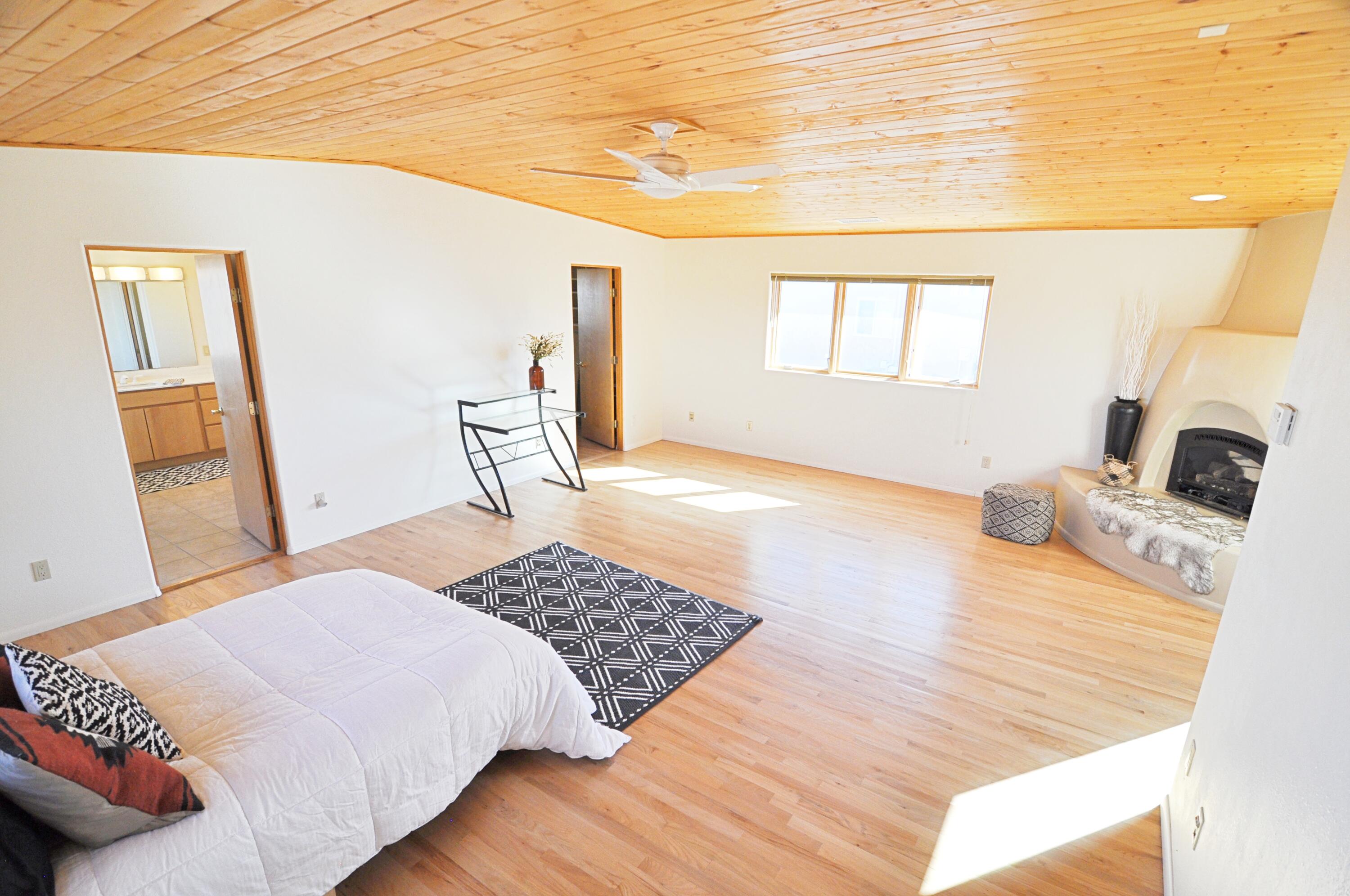 1307 Hilton Place