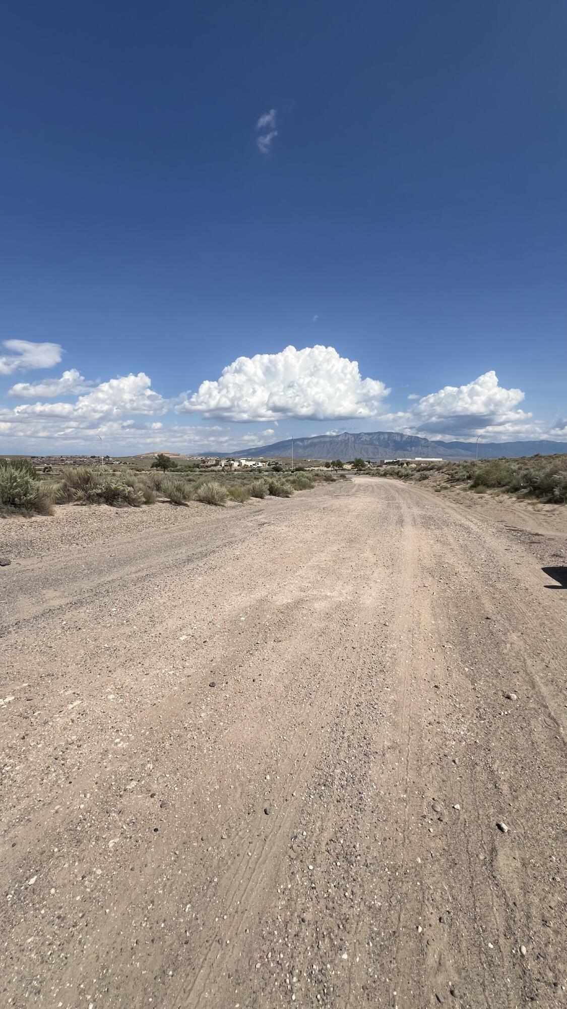 Acano Circle NE