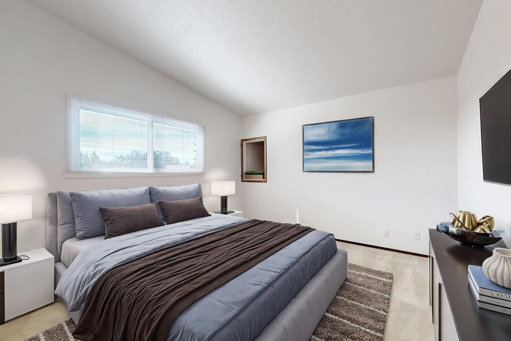 3920 CAMINO DE LA SIERRA NE