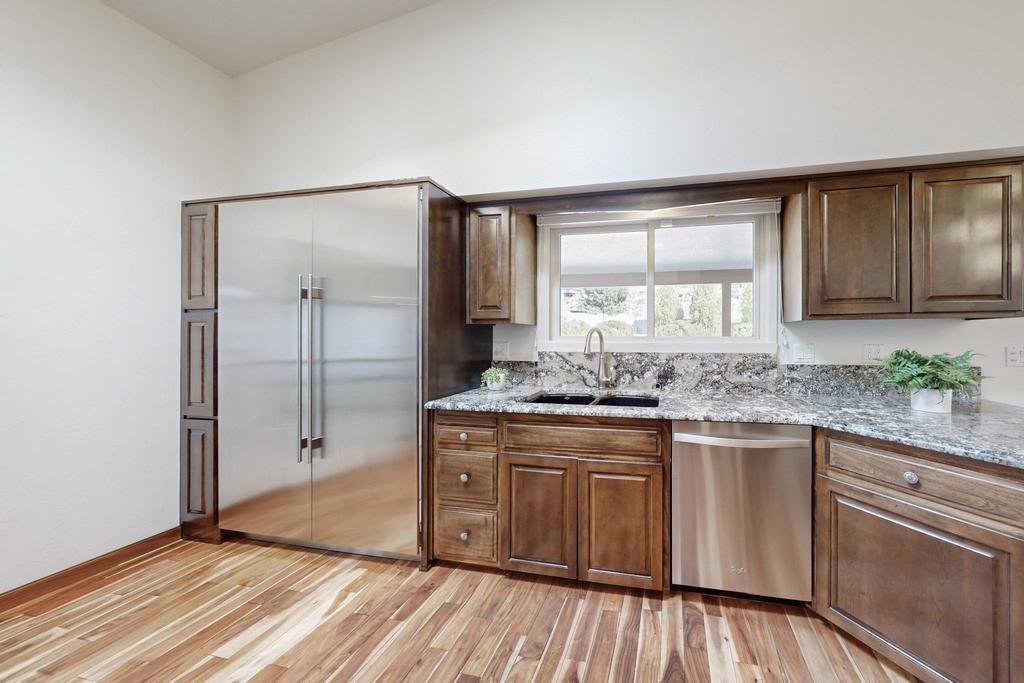 3920 CAMINO DE LA SIERRA NE