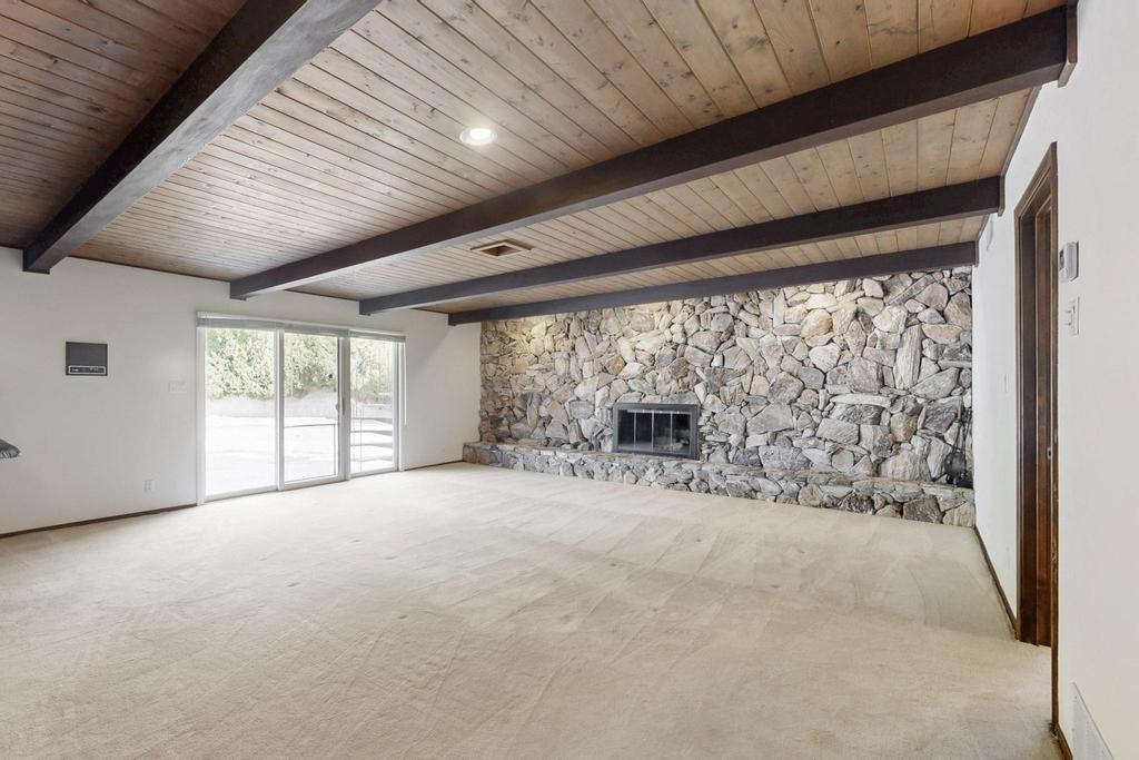 3920 CAMINO DE LA SIERRA NE