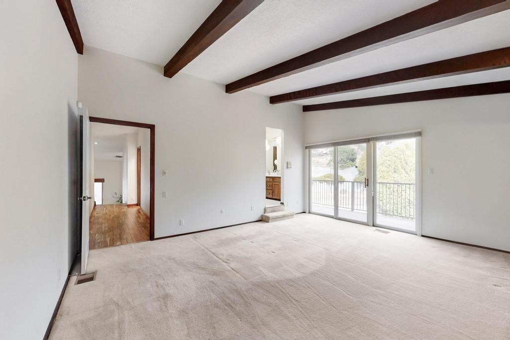 3920 CAMINO DE LA SIERRA NE