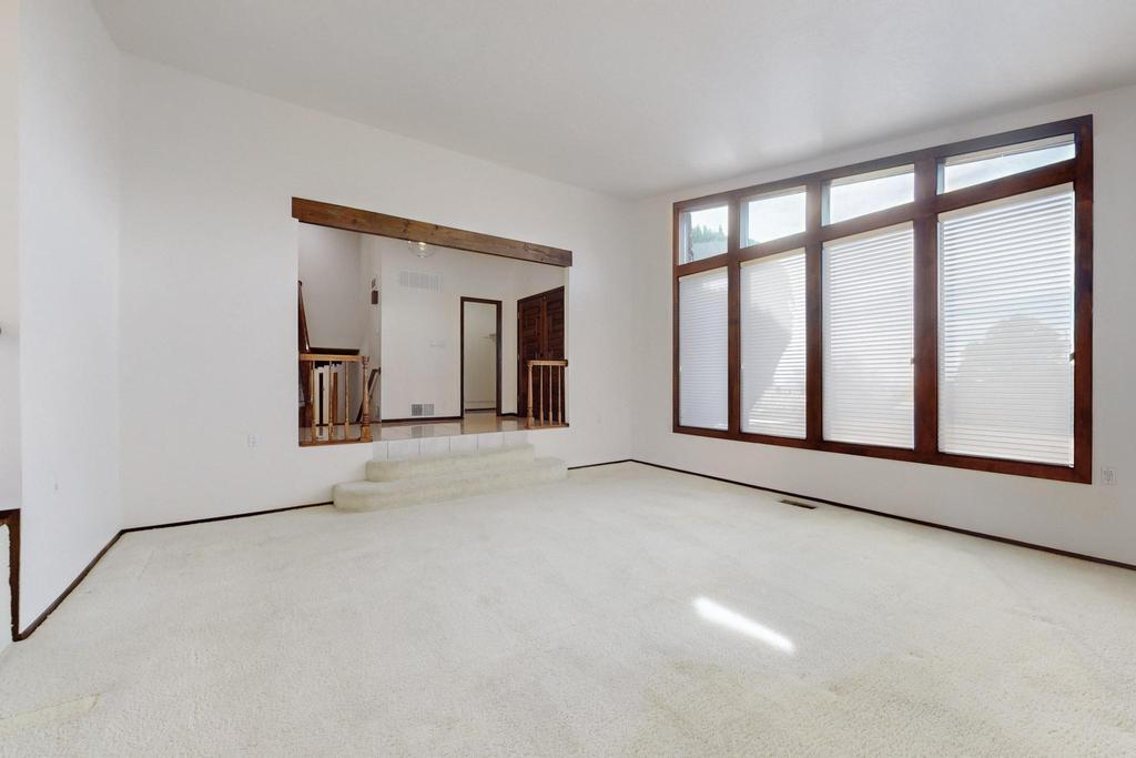 3920 CAMINO DE LA SIERRA NE