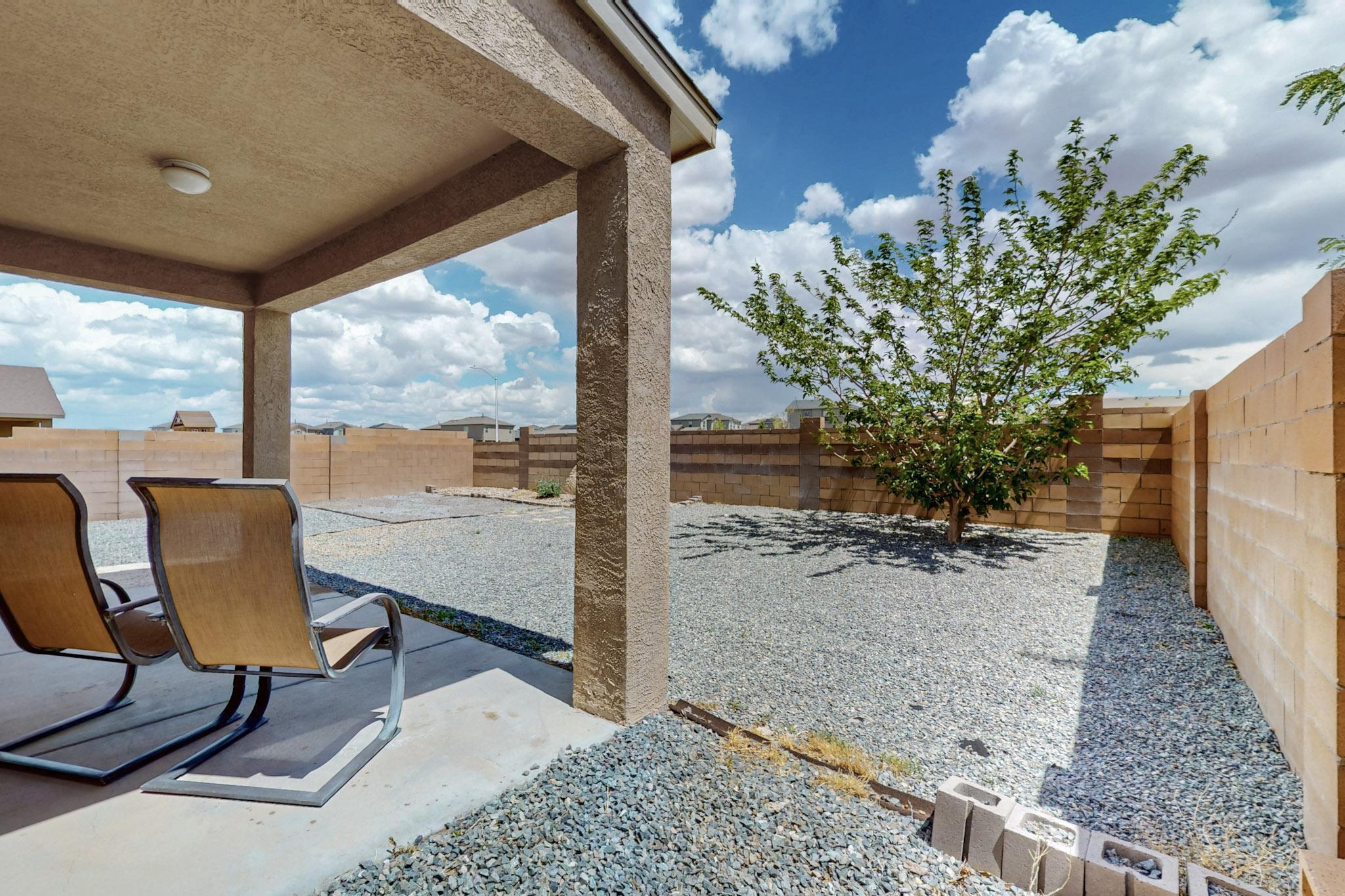 6745 Mountain Hawk Loop NE