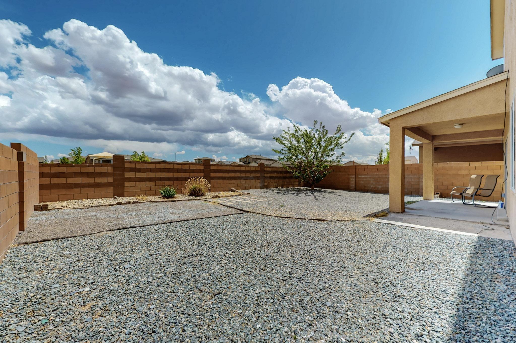 6745 Mountain Hawk Loop NE