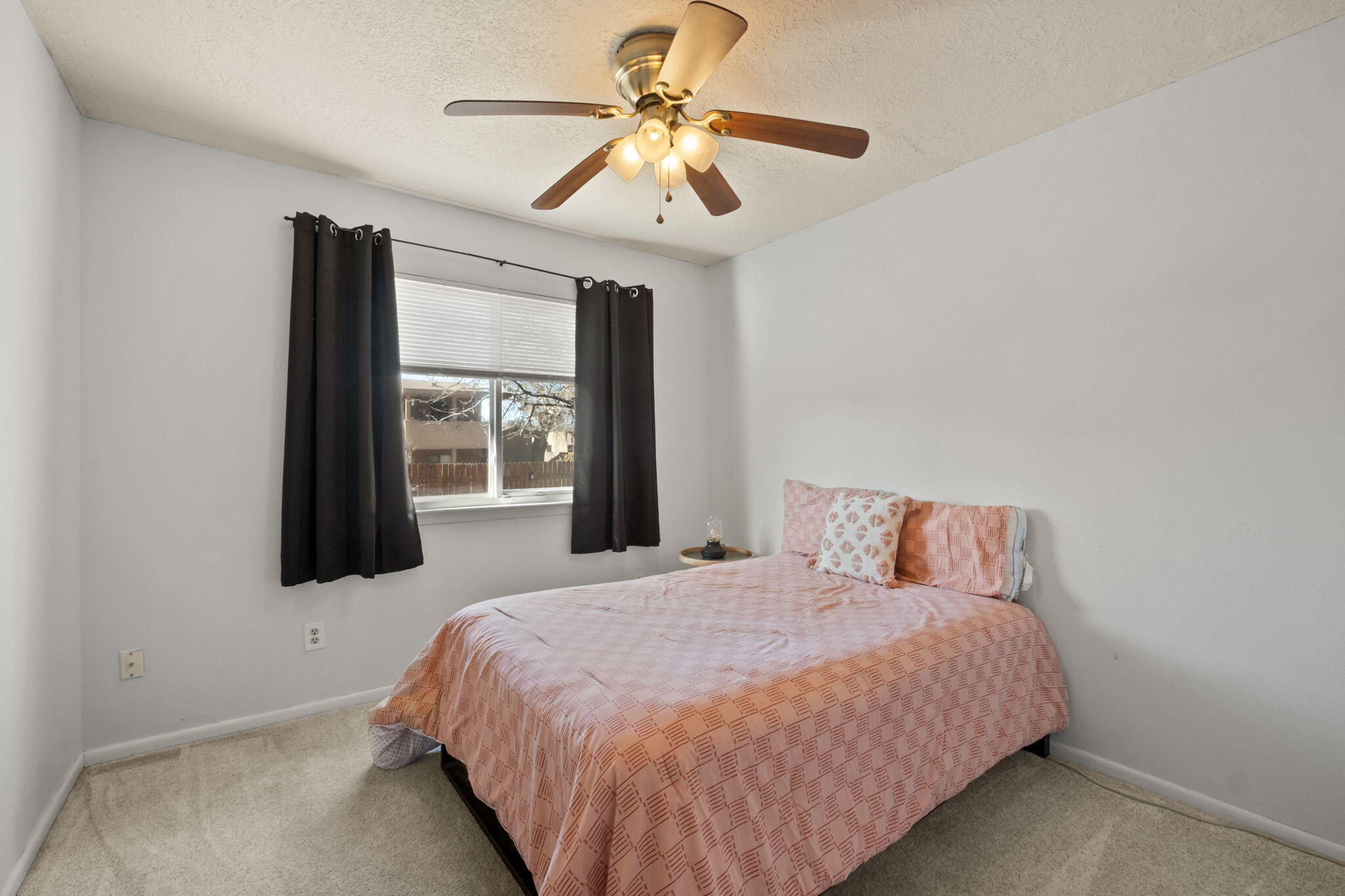 5137 CAMINO VISTA NW