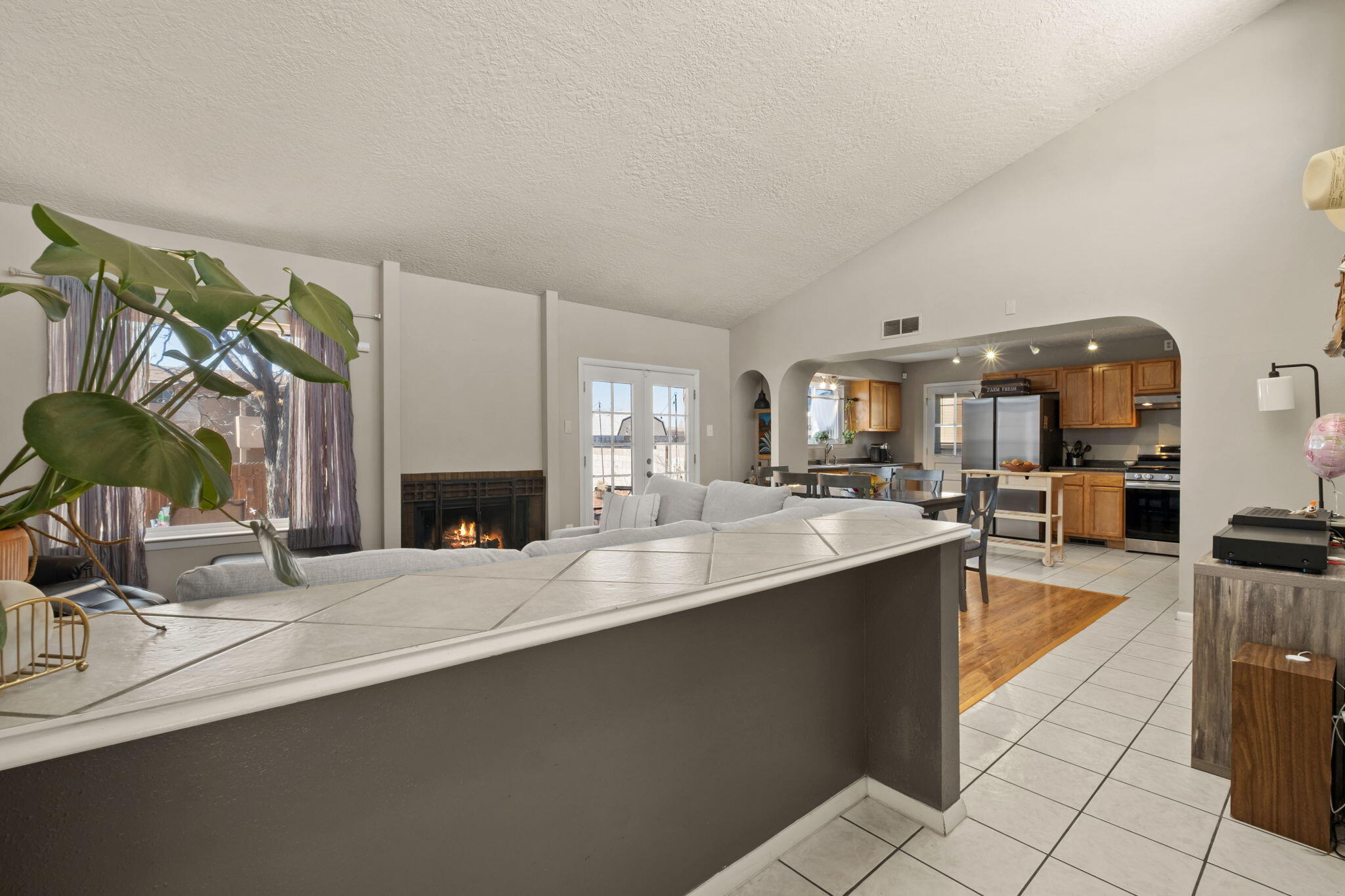 5137 CAMINO VISTA NW