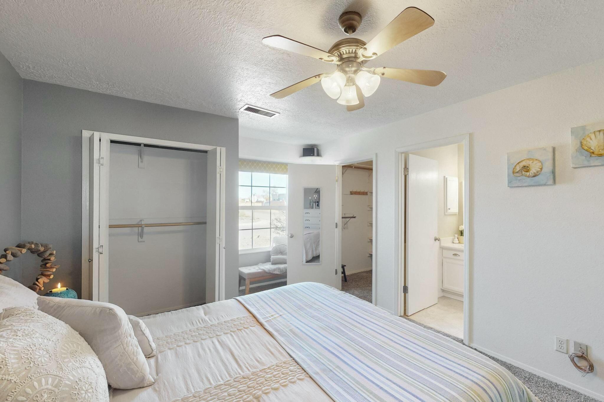 513 APACHE Loop SW