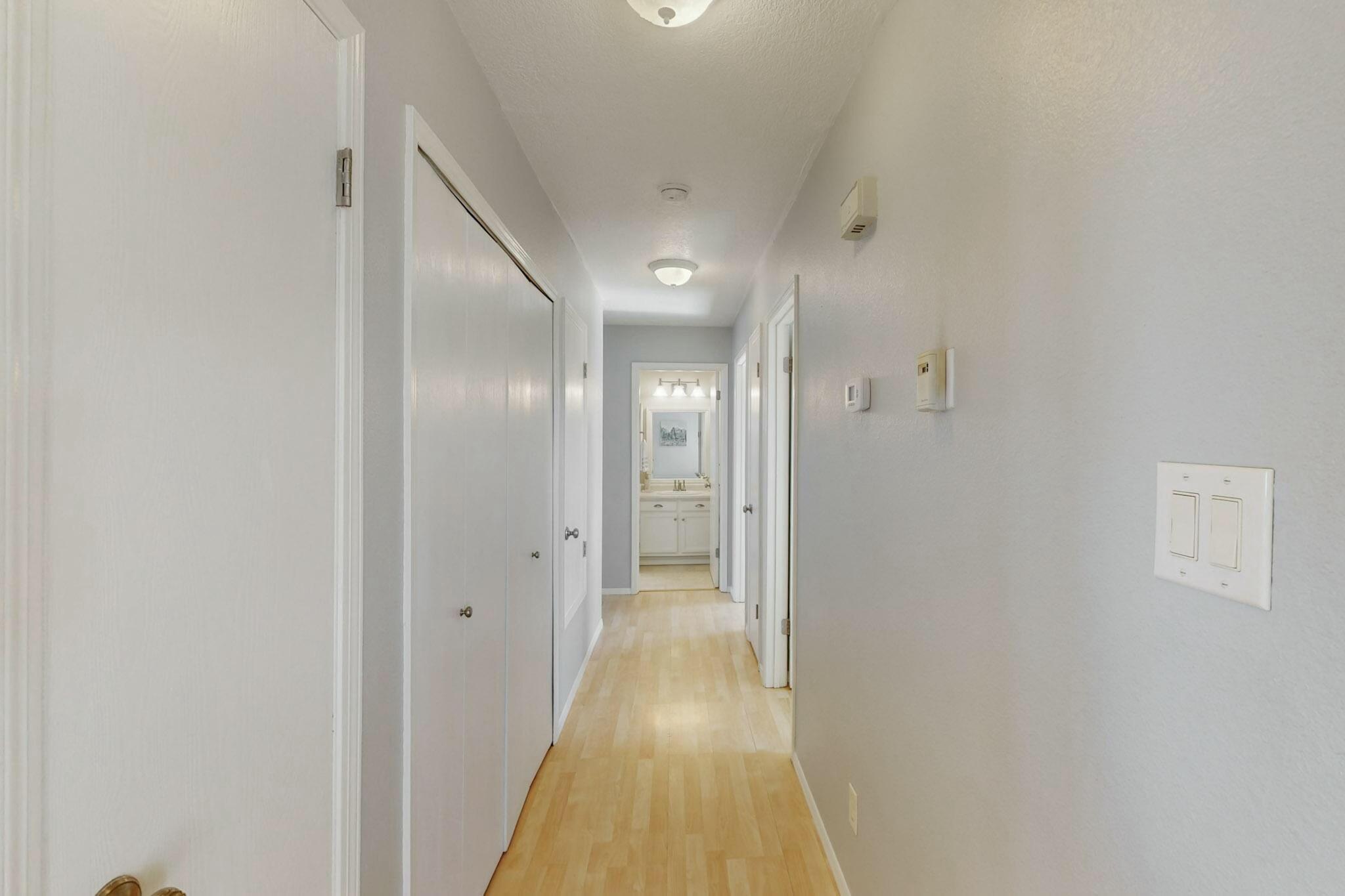 513 APACHE Loop SW