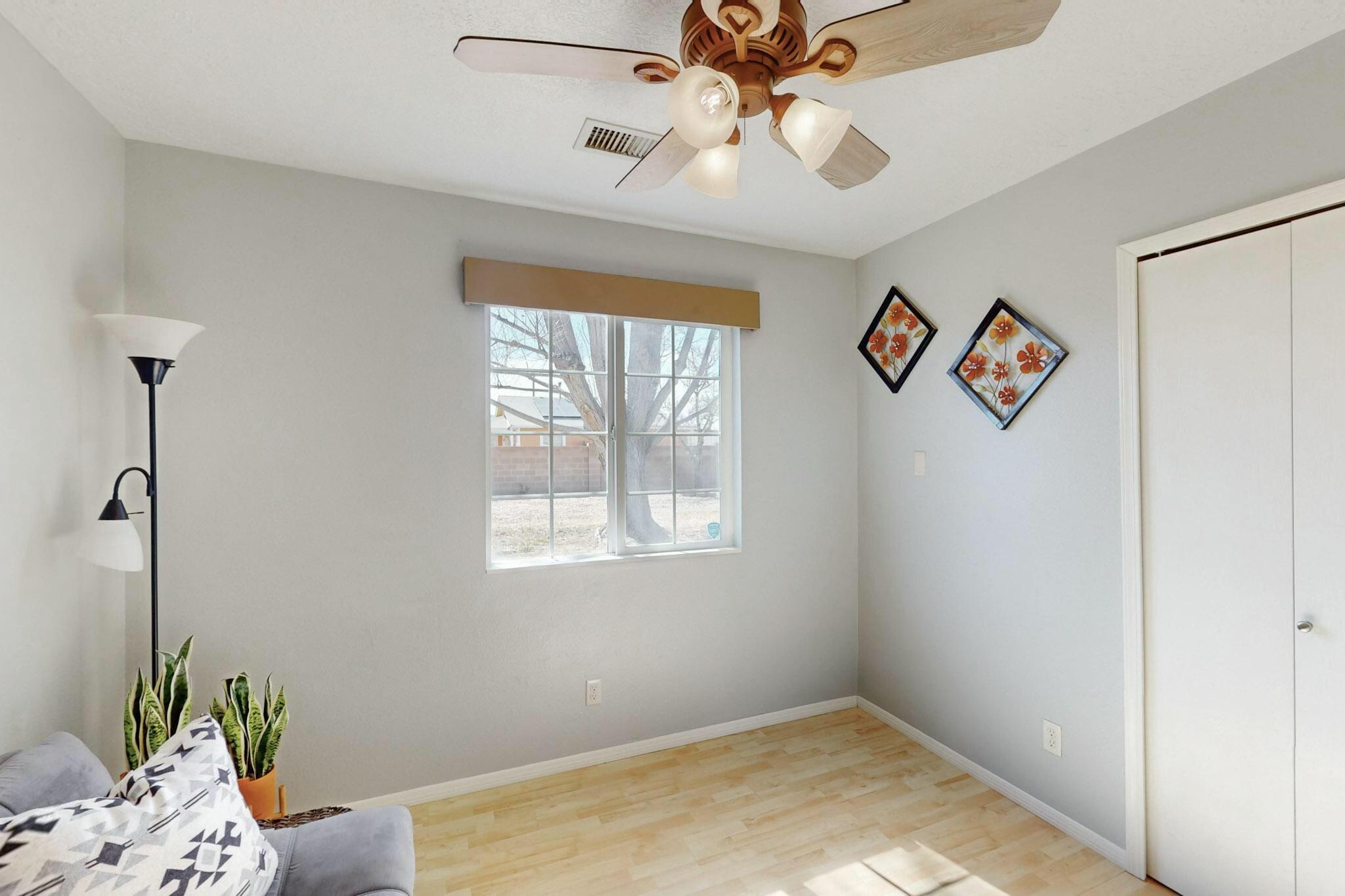 513 APACHE Loop SW