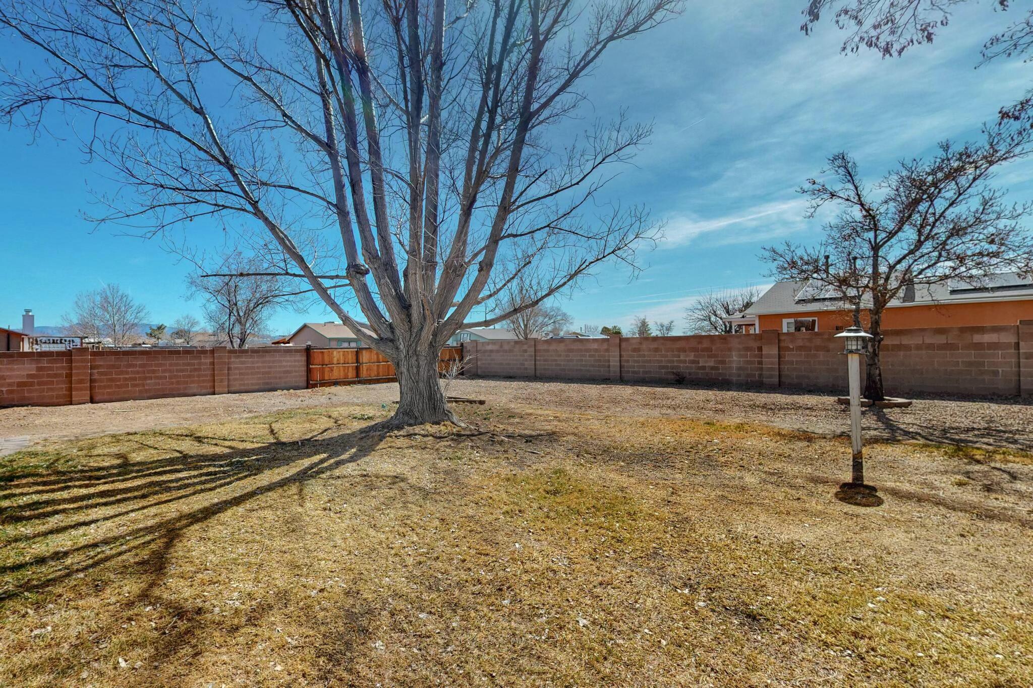 513 APACHE Loop SW