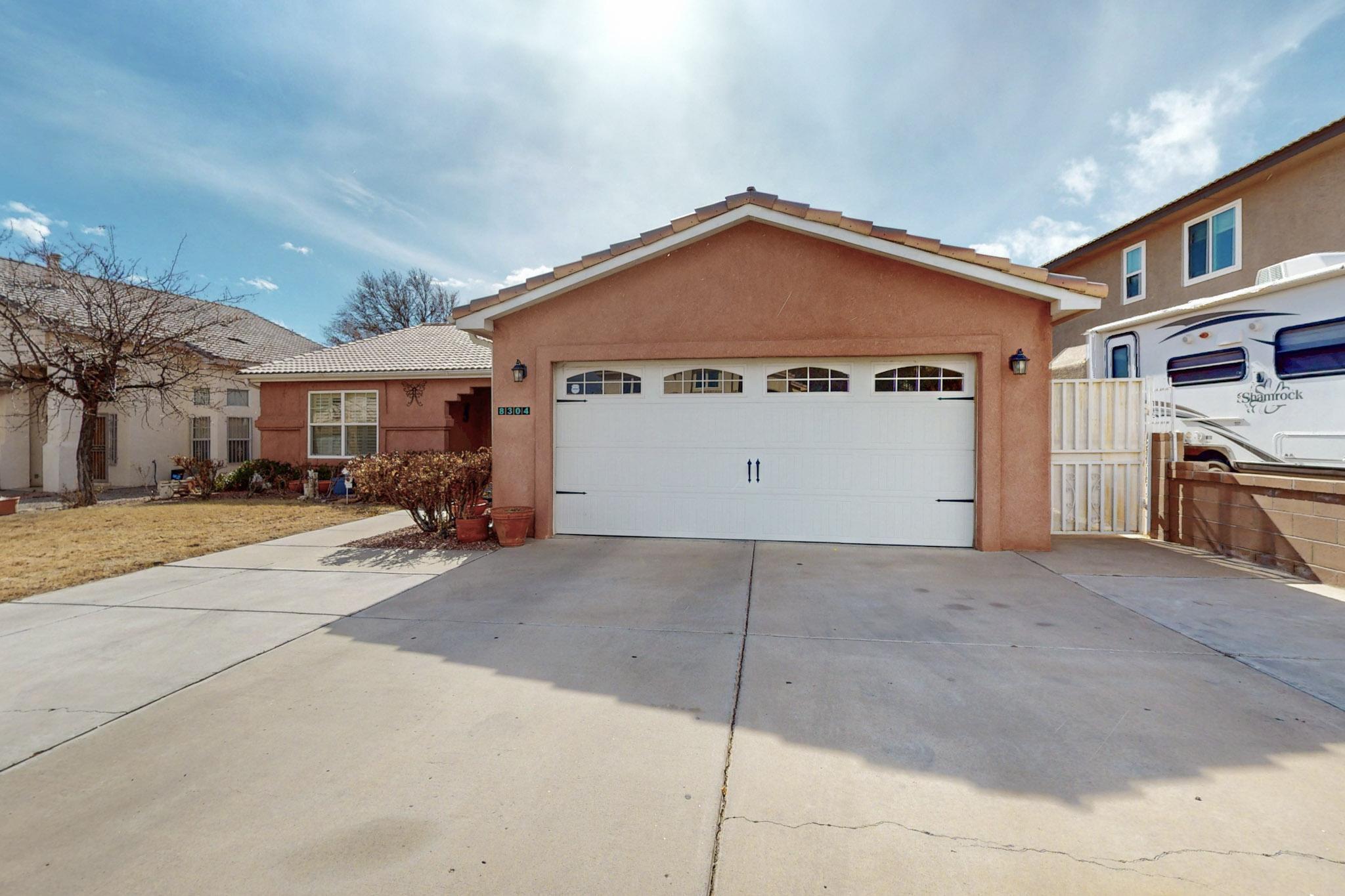 8304 CAMINO DEL VENADO NW