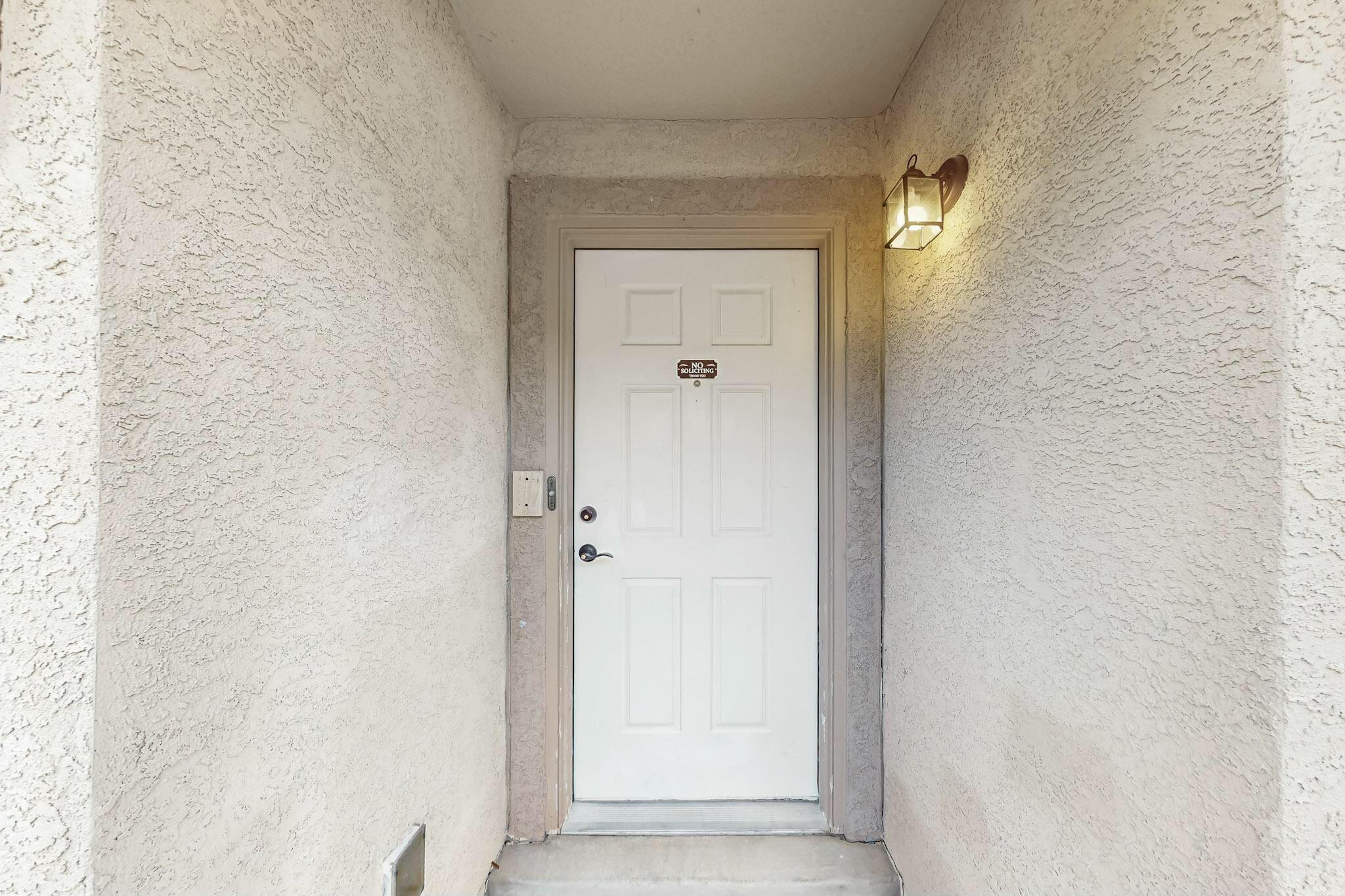 912 WATERFALL Drive
