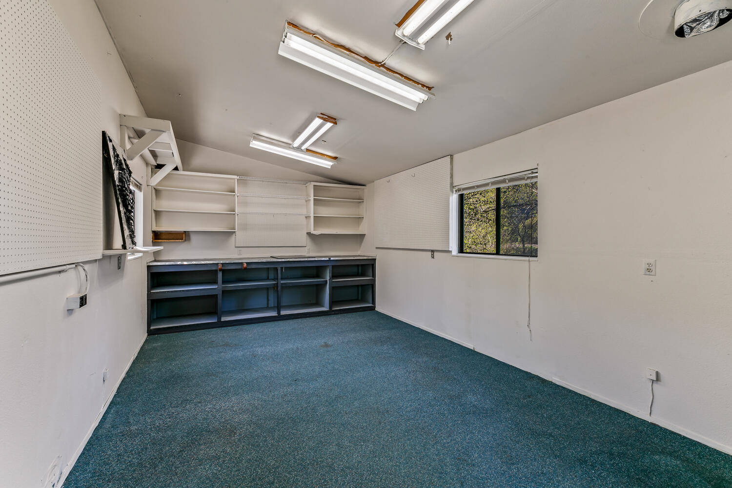 3 Gaddis Road