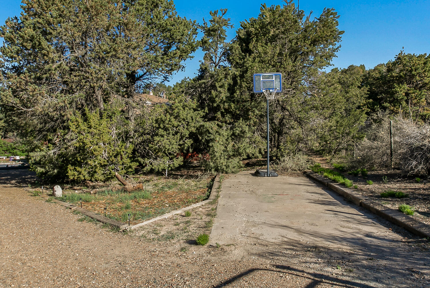 3 Gaddis Road