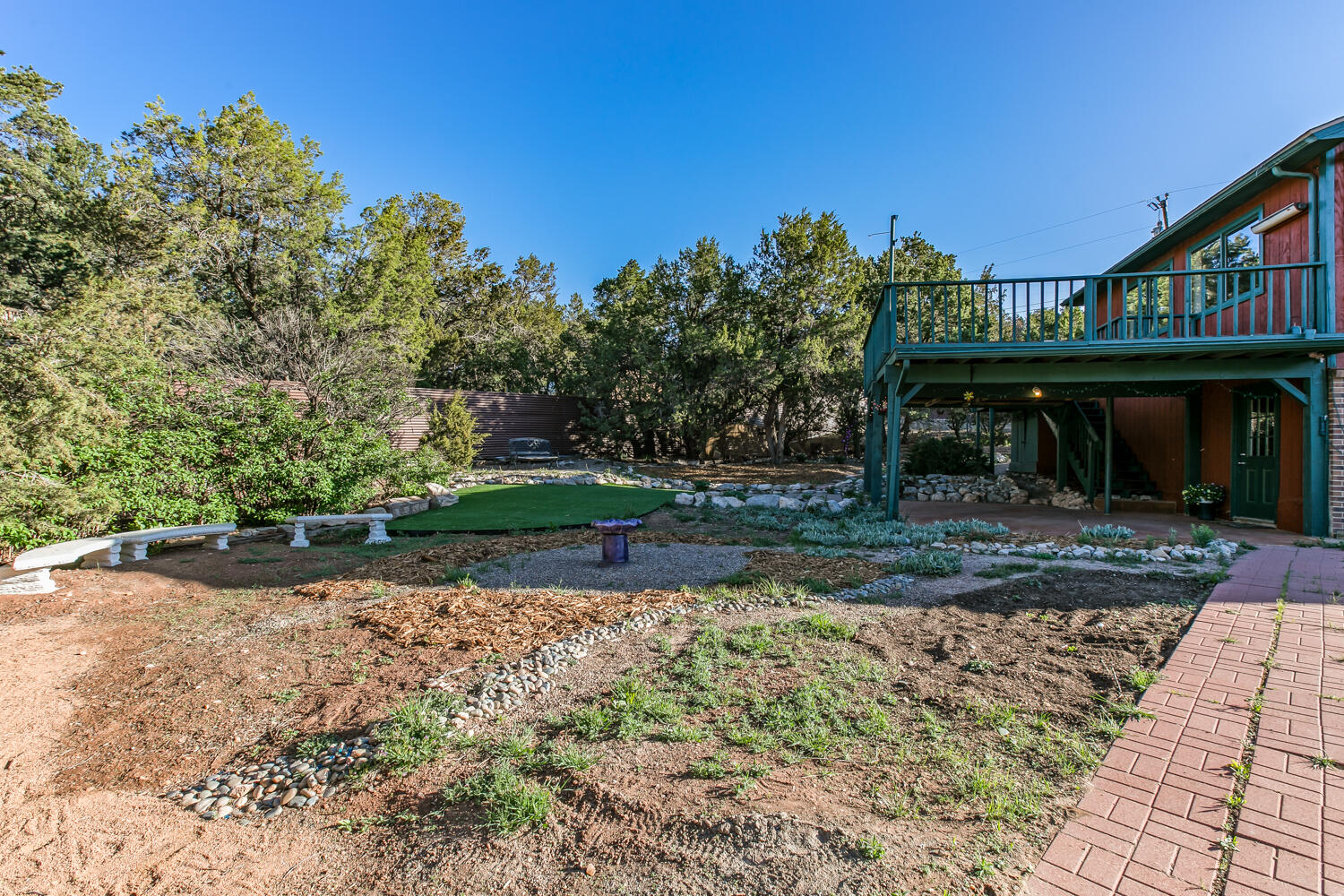 3 Gaddis Road