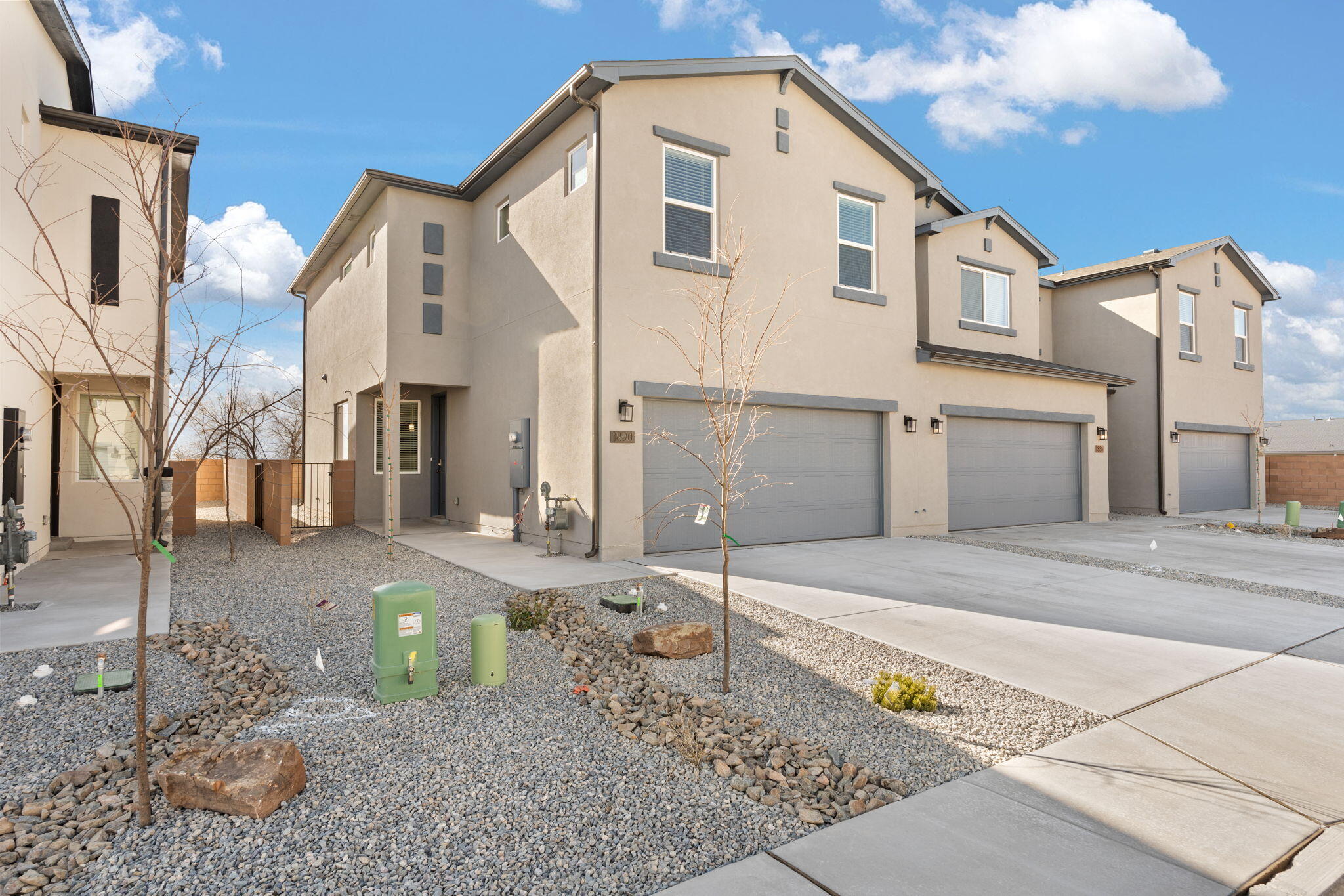 1890 Sunrise Lane SE