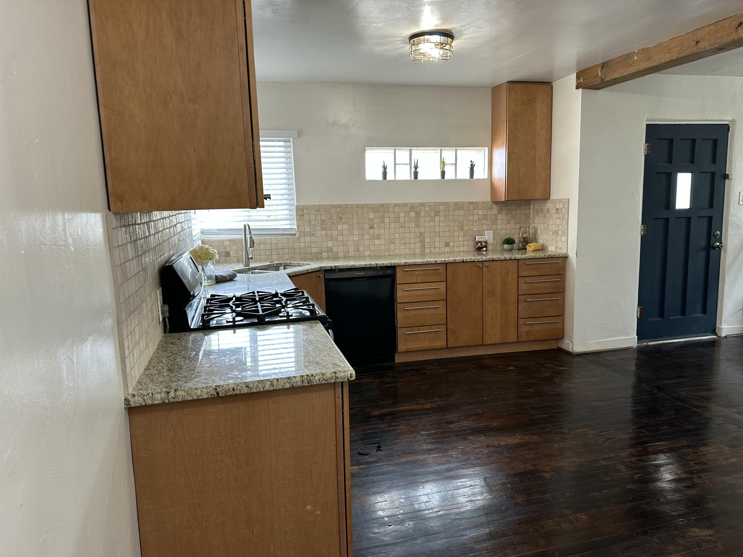 132 Velarde Road NW