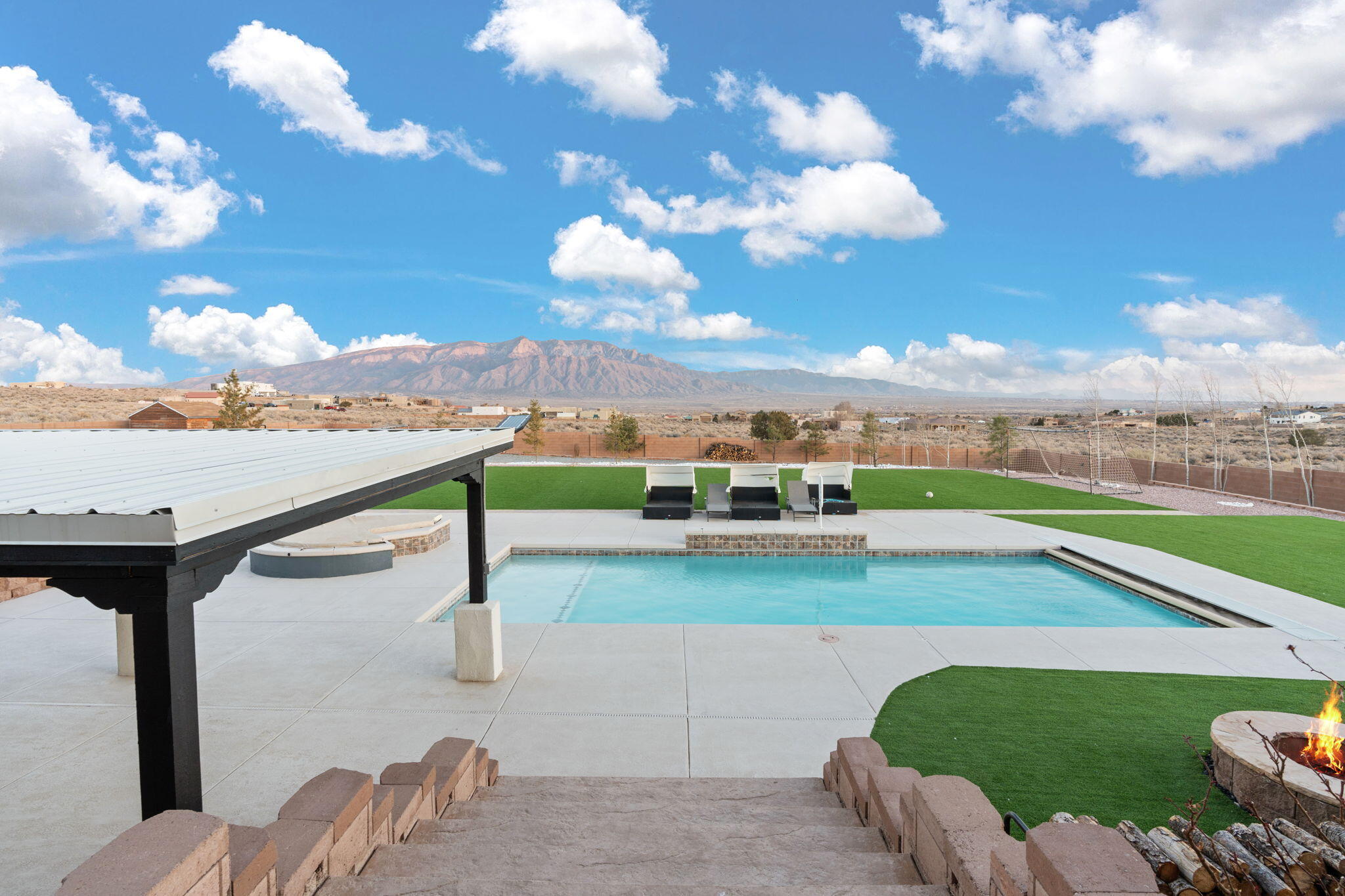 6316 La Paz Road NE