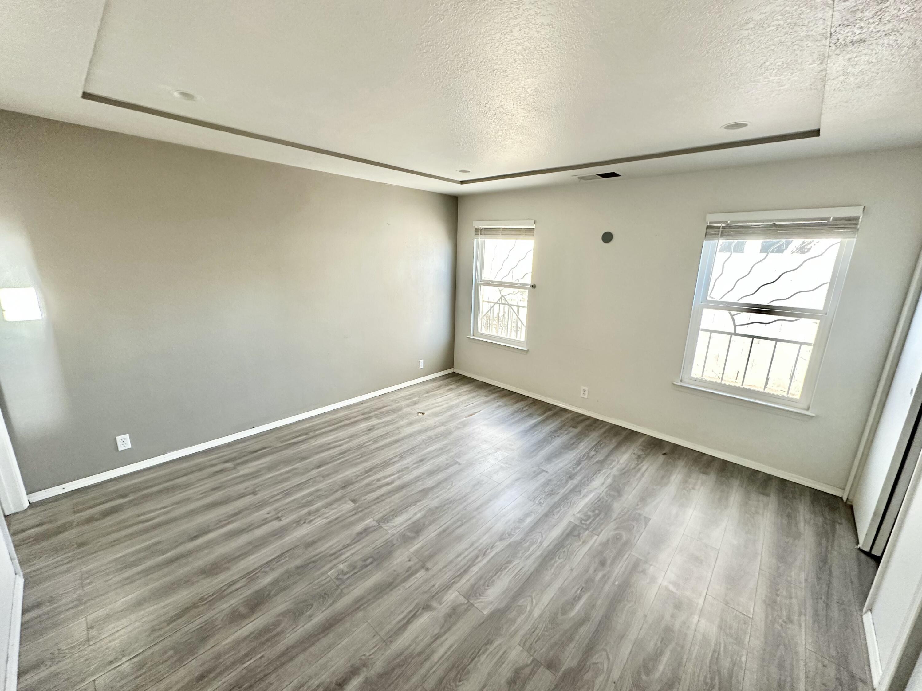 5501 Cochiti Court NW